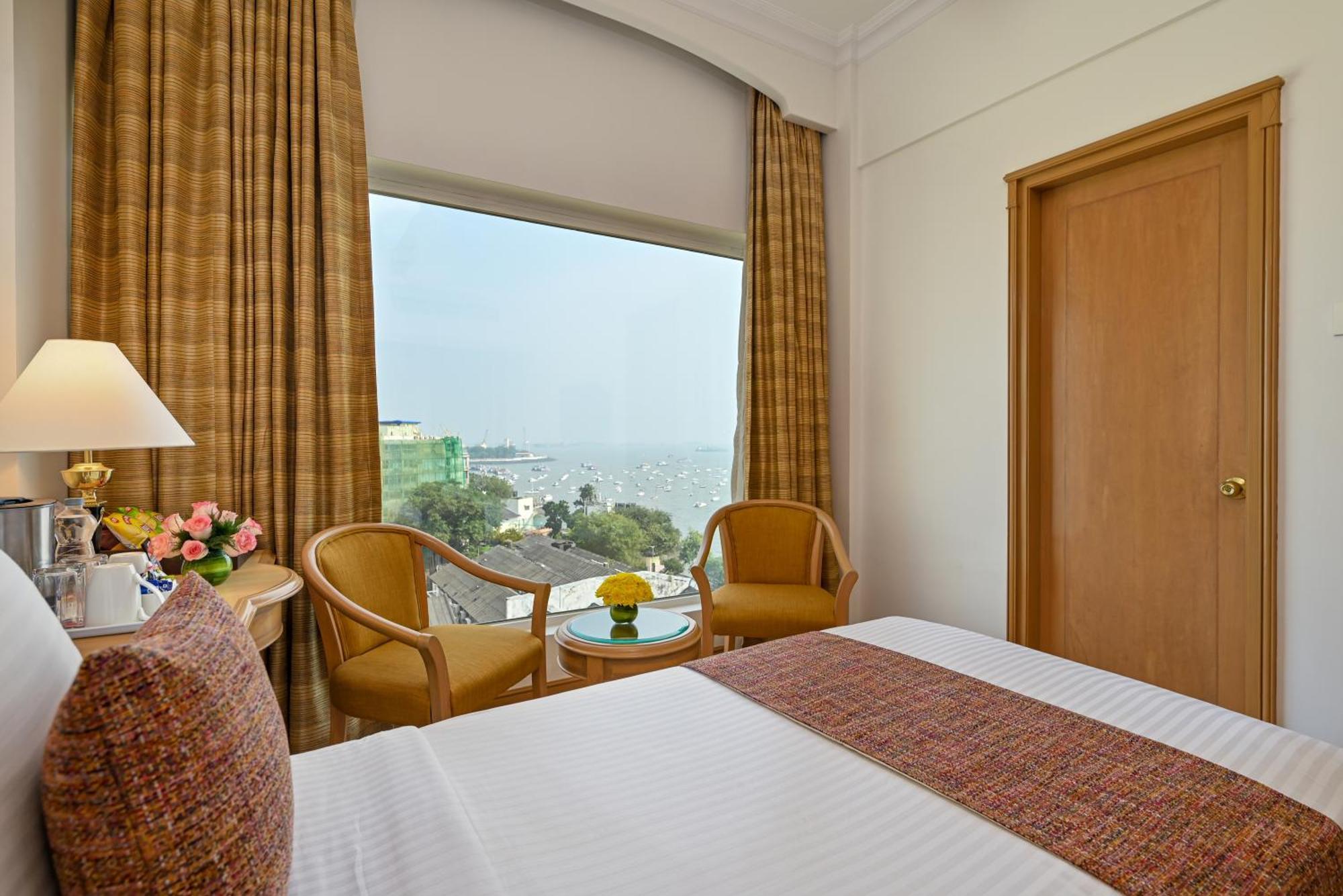 Fariyas , Colaba 4* Mumbai