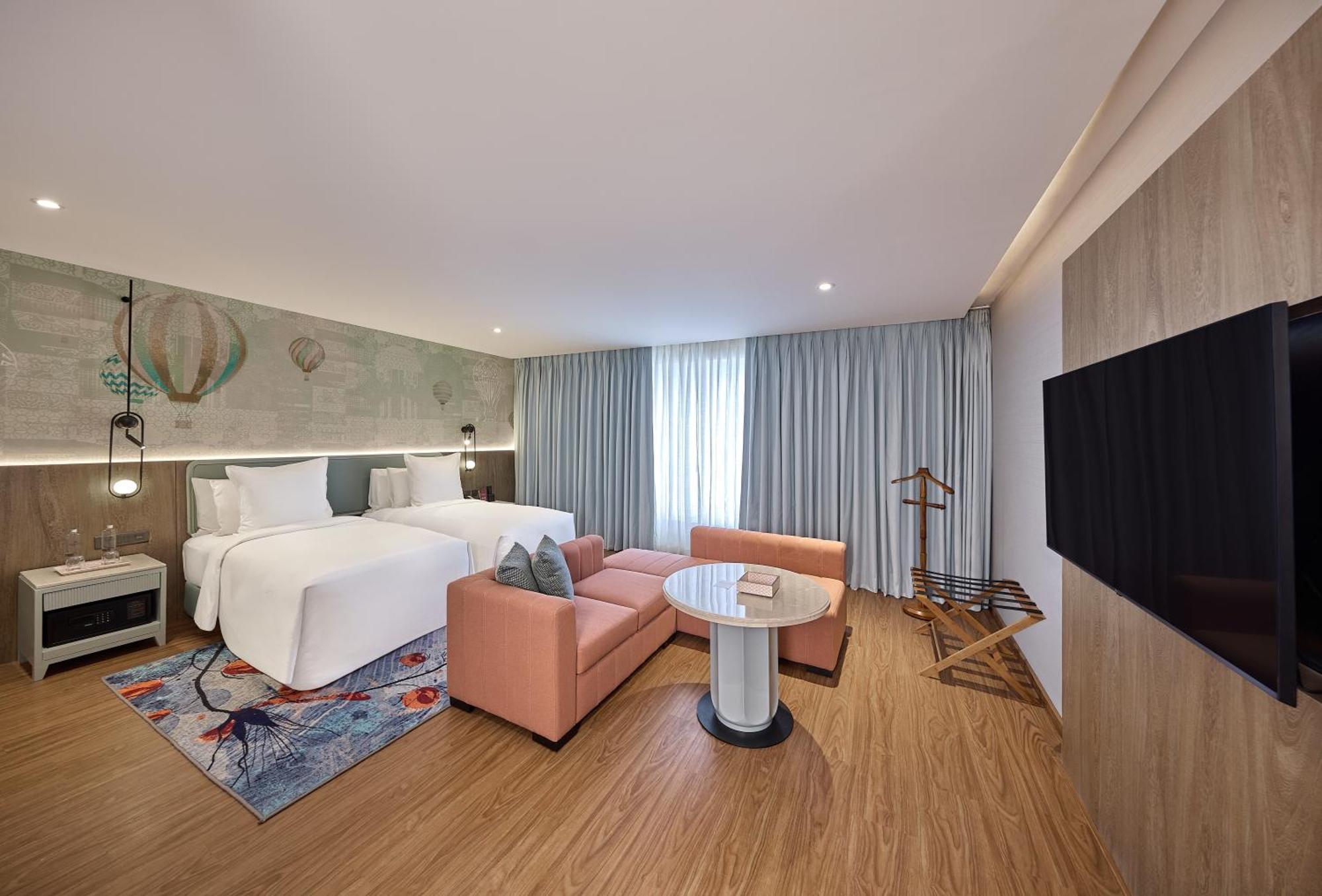 Iconiqa International Airport Hotel