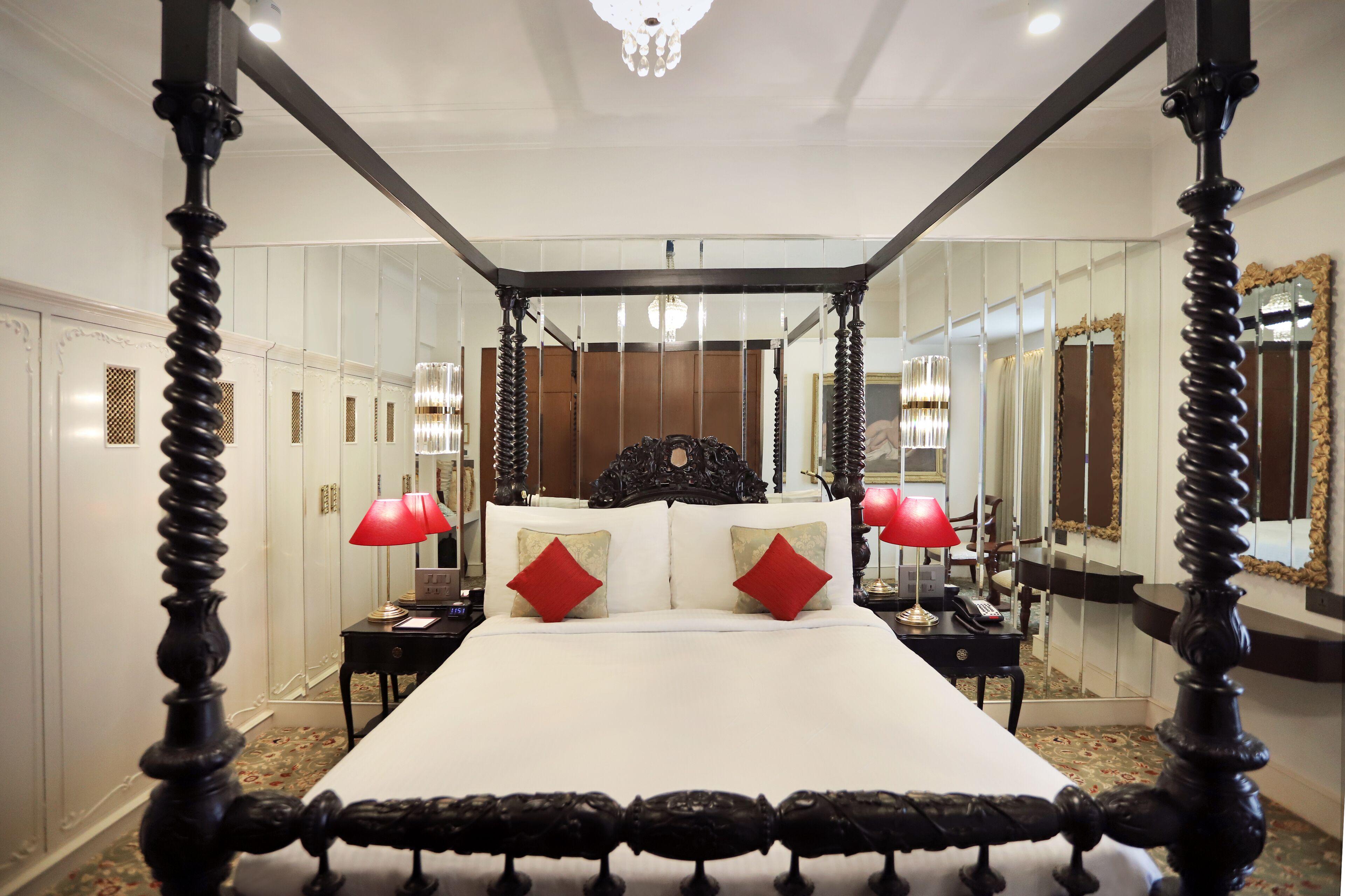 Hotel The Ambassador, Marine Drive,