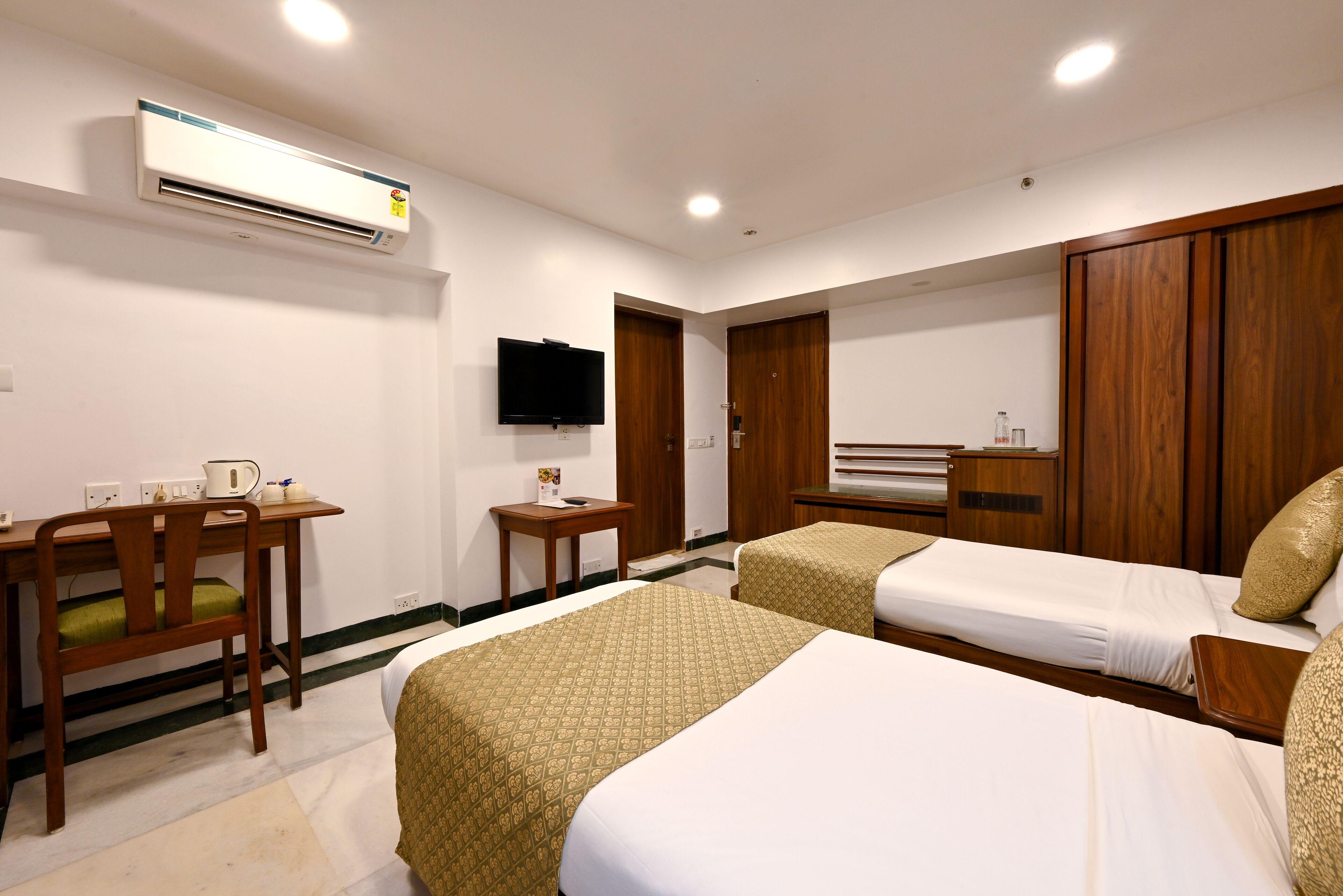 Parle International 3* Mumbai