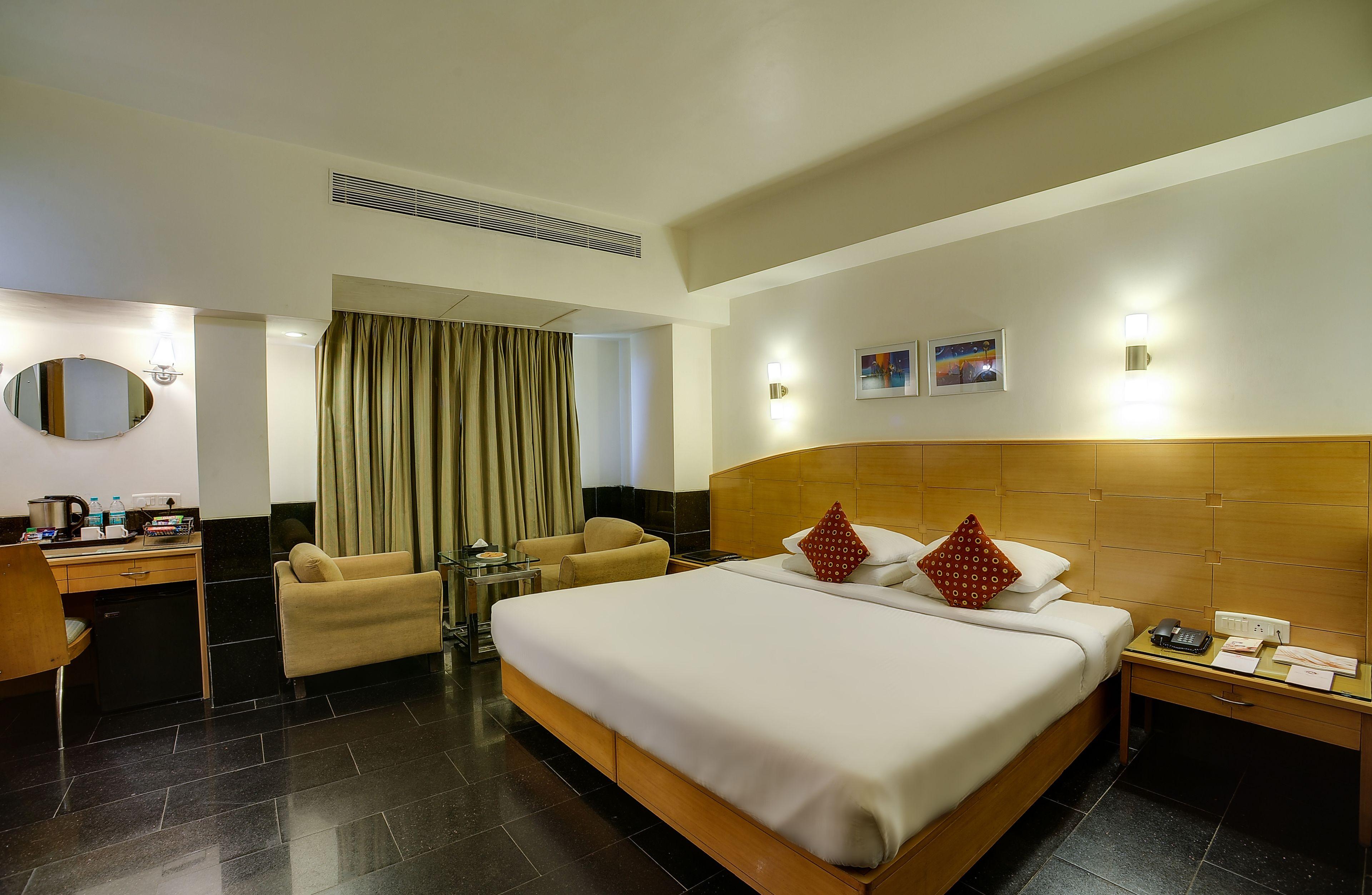 Hotel Ramee Guestline Khar 3*