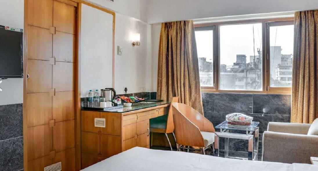 Hotel Ramee Guestline Khar