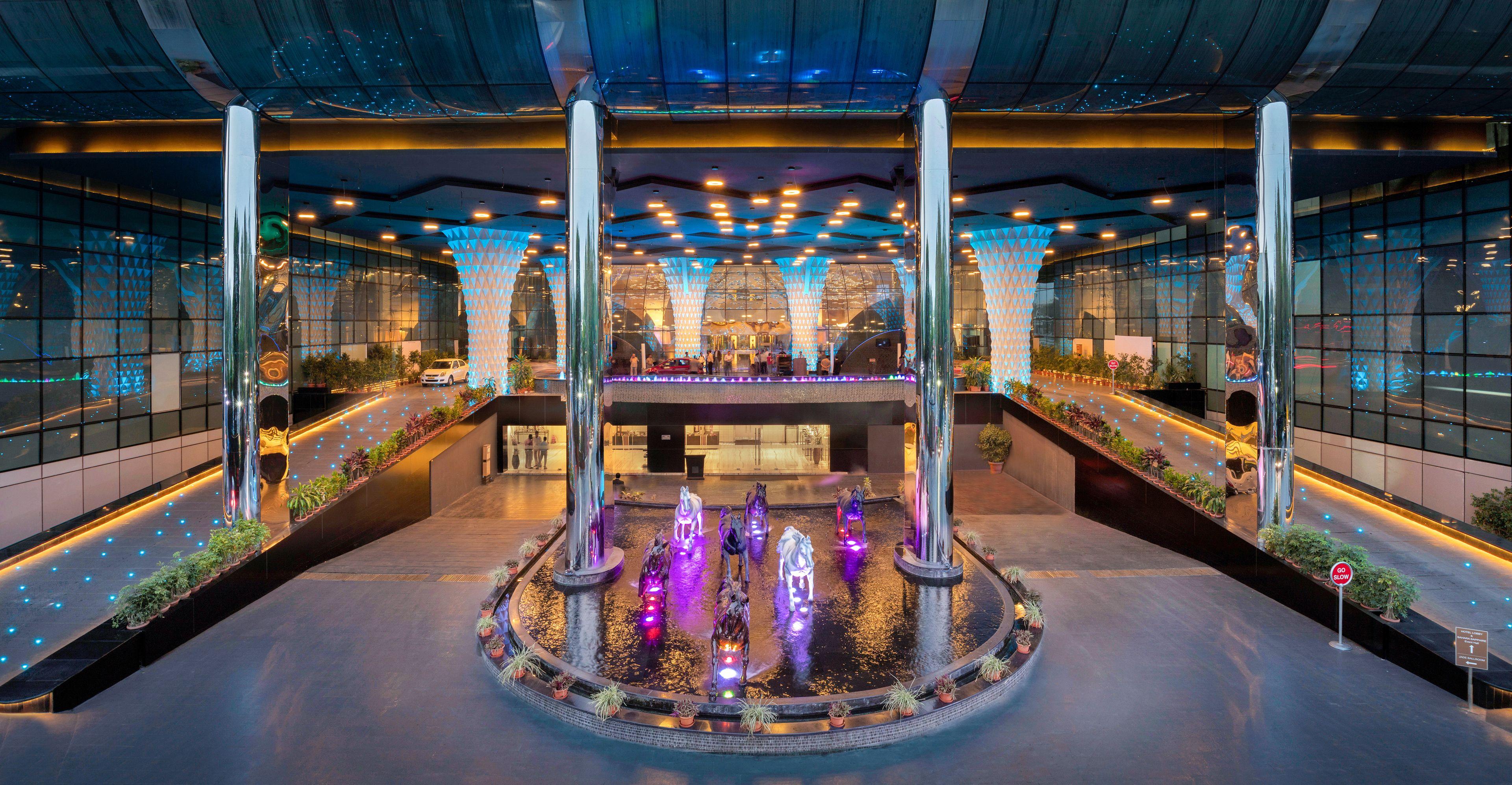 Hotel Sahara Star 5*