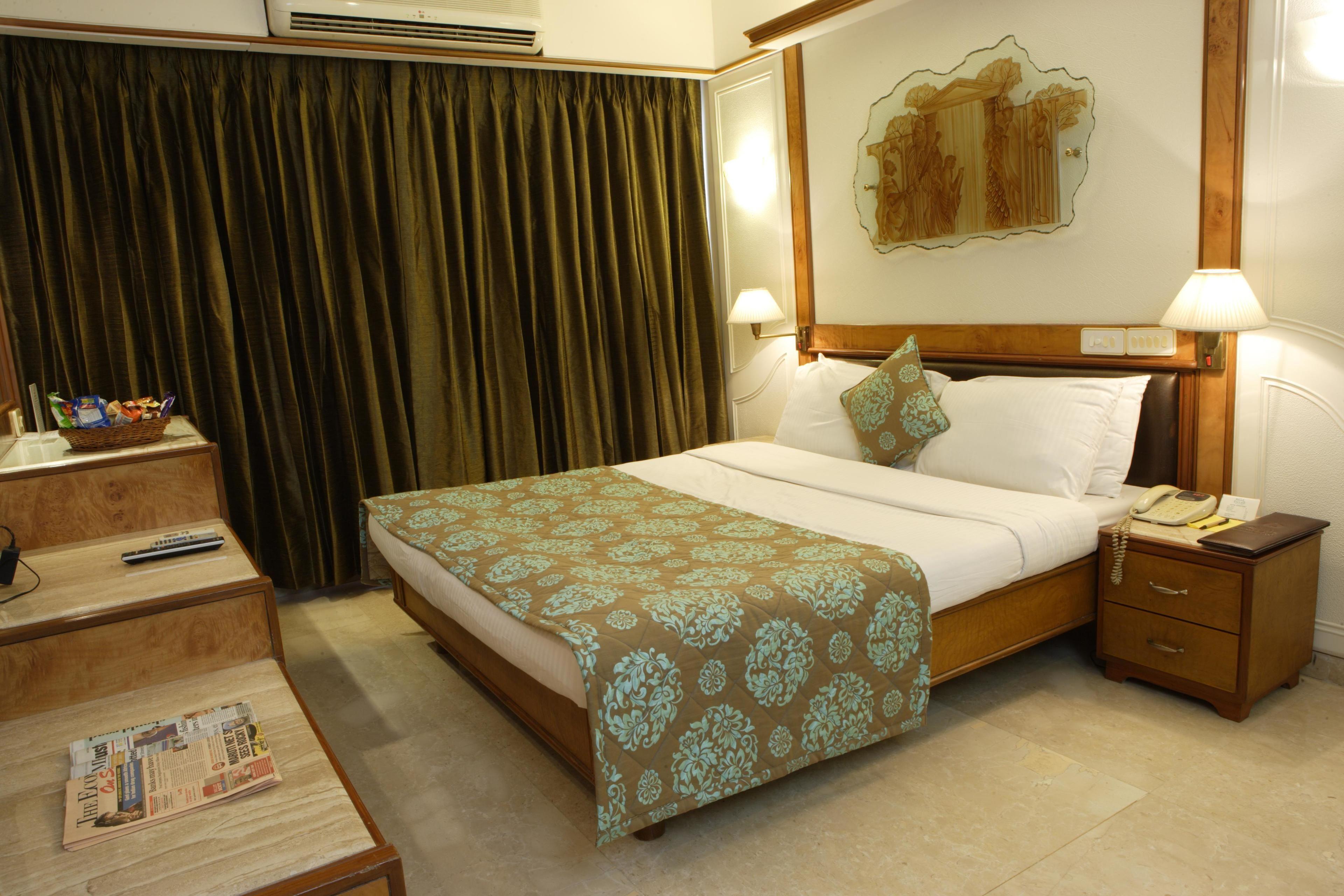 Hotel Regal Enclave