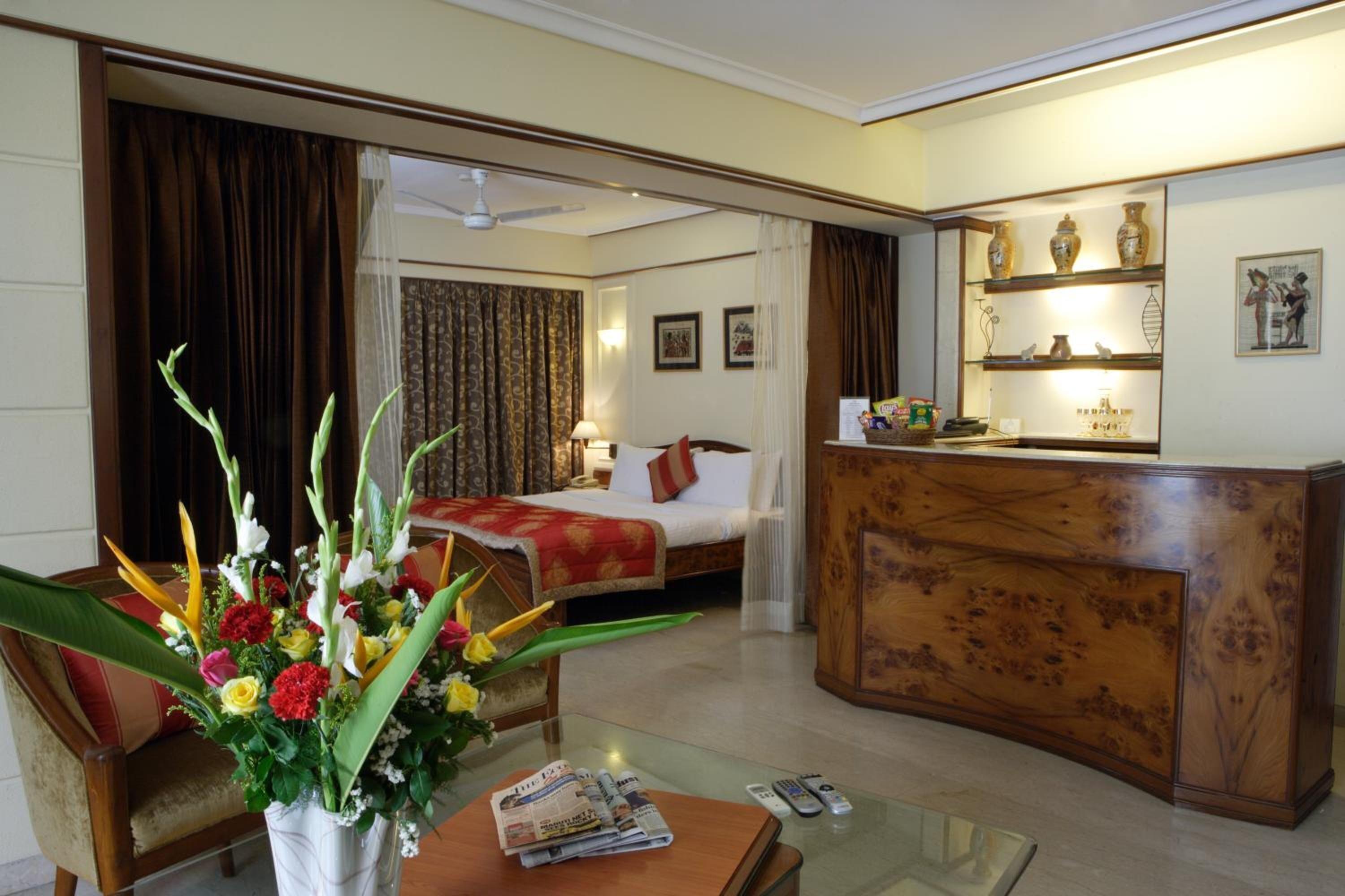 Hotel Regal Enclave 3*