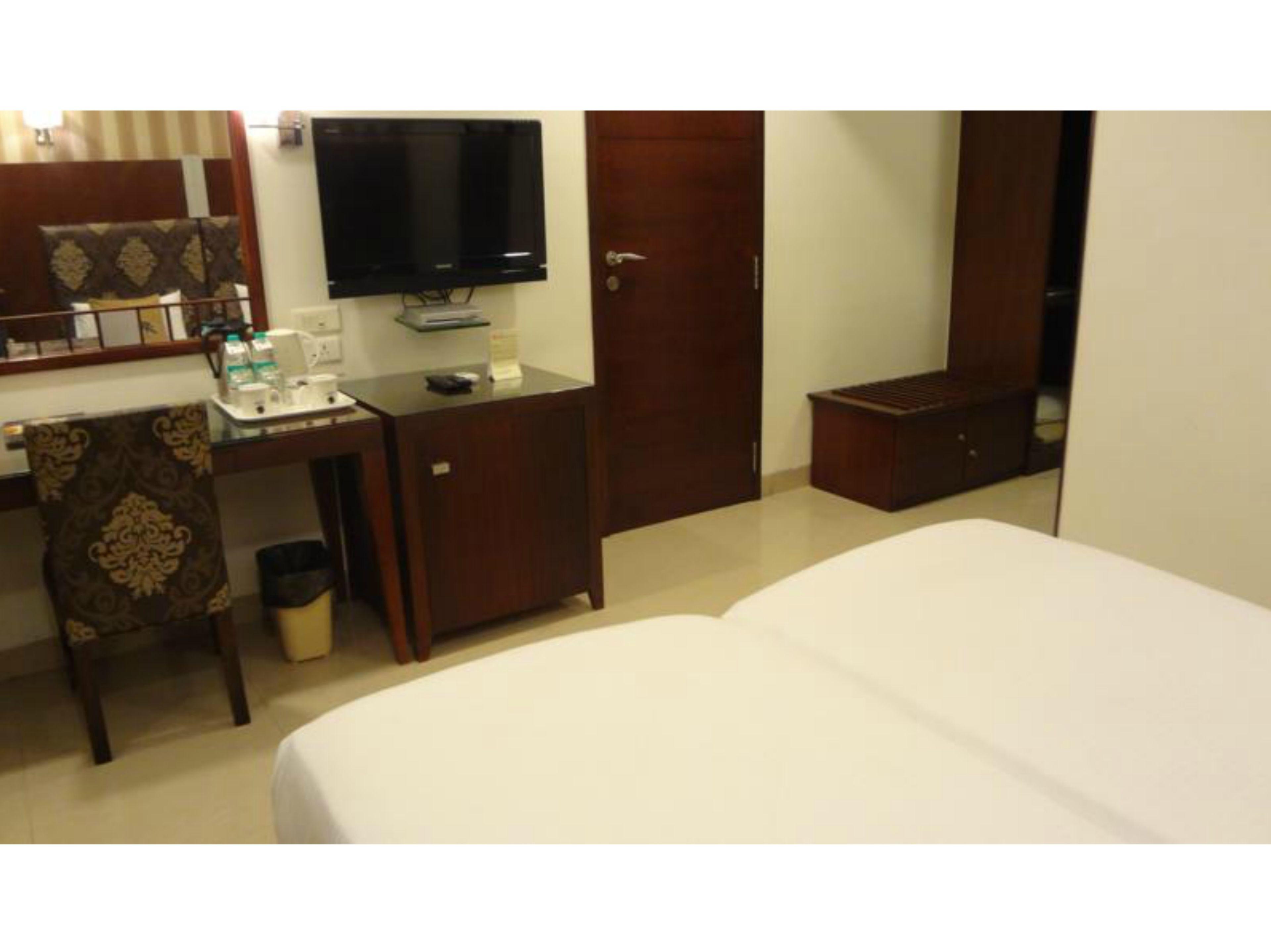 Suba Palace Near Gateway Of India Hotel 4*