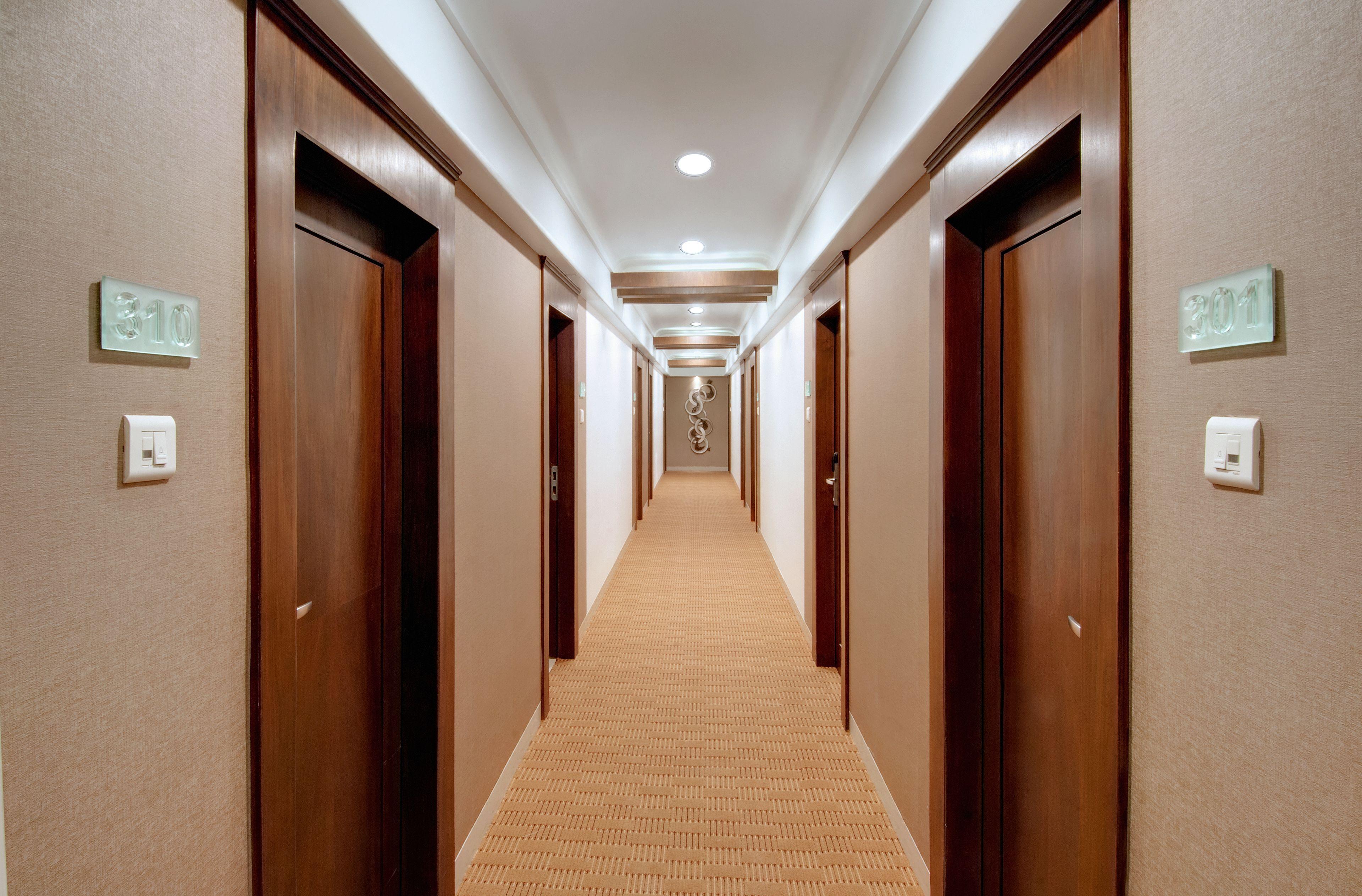 Suba Palace Near Gateway Of India Mumbai