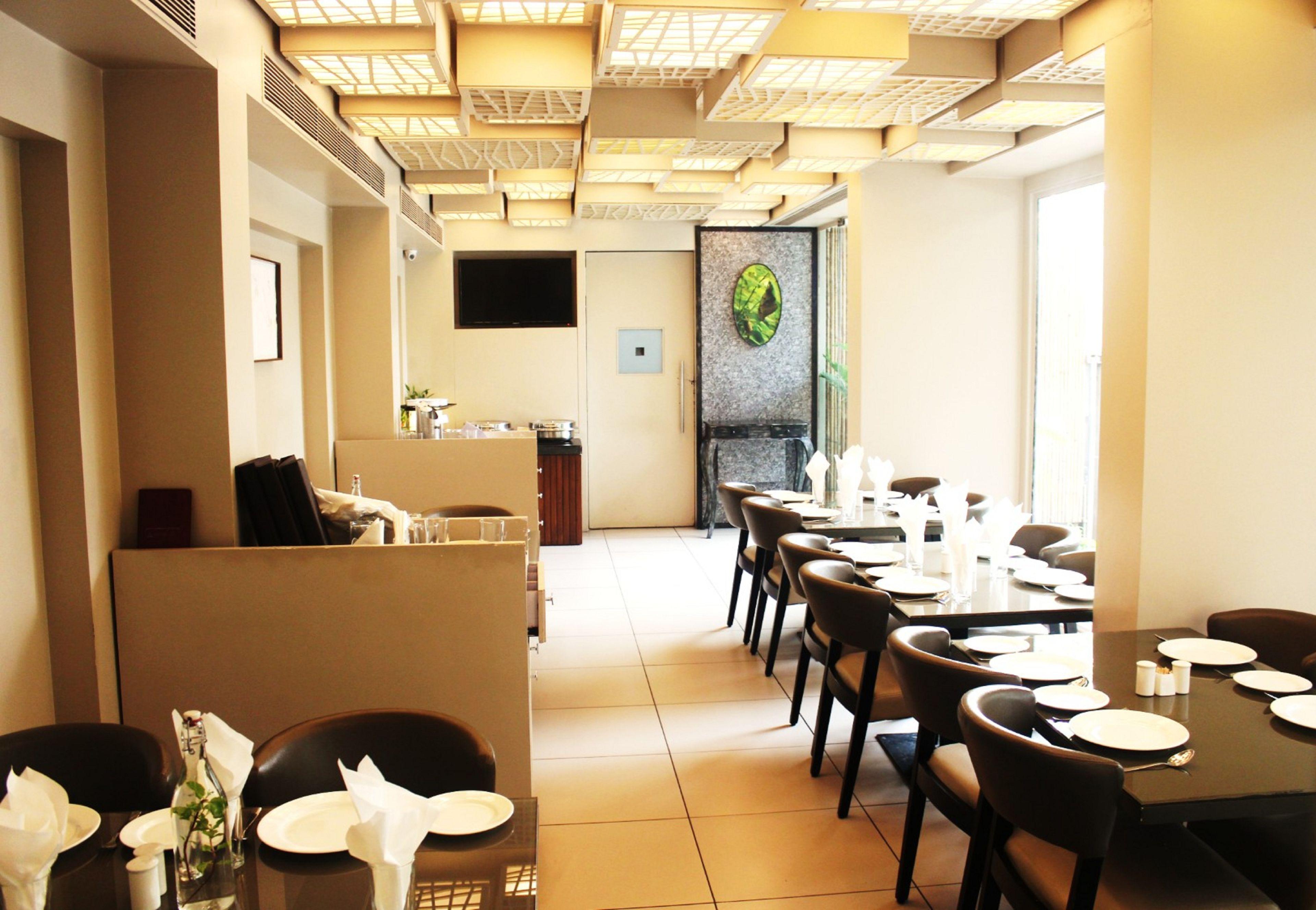 Dragonfly - The Art 4* Mumbai