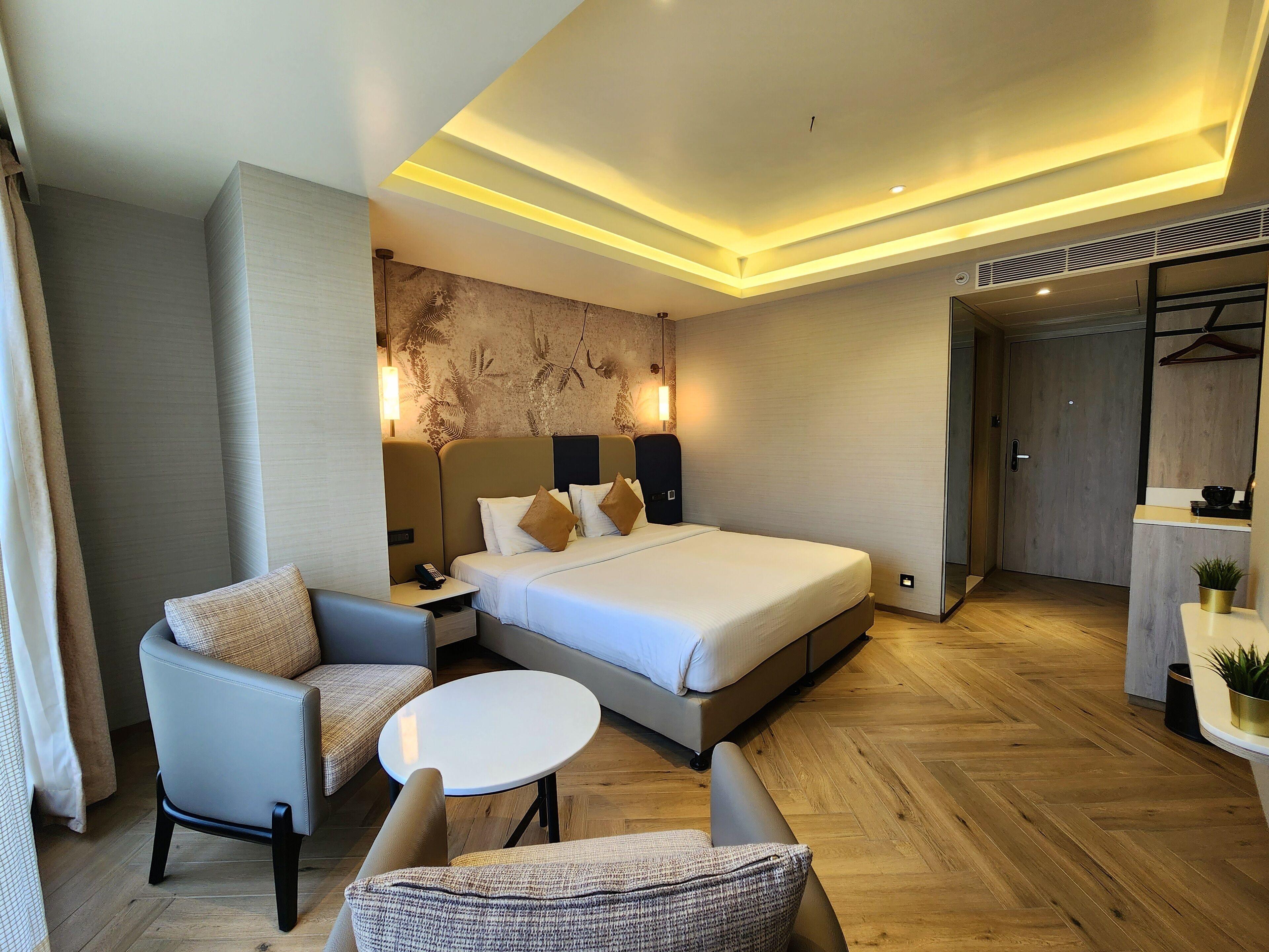 Hotel Dragonfly - The Art Mumbai