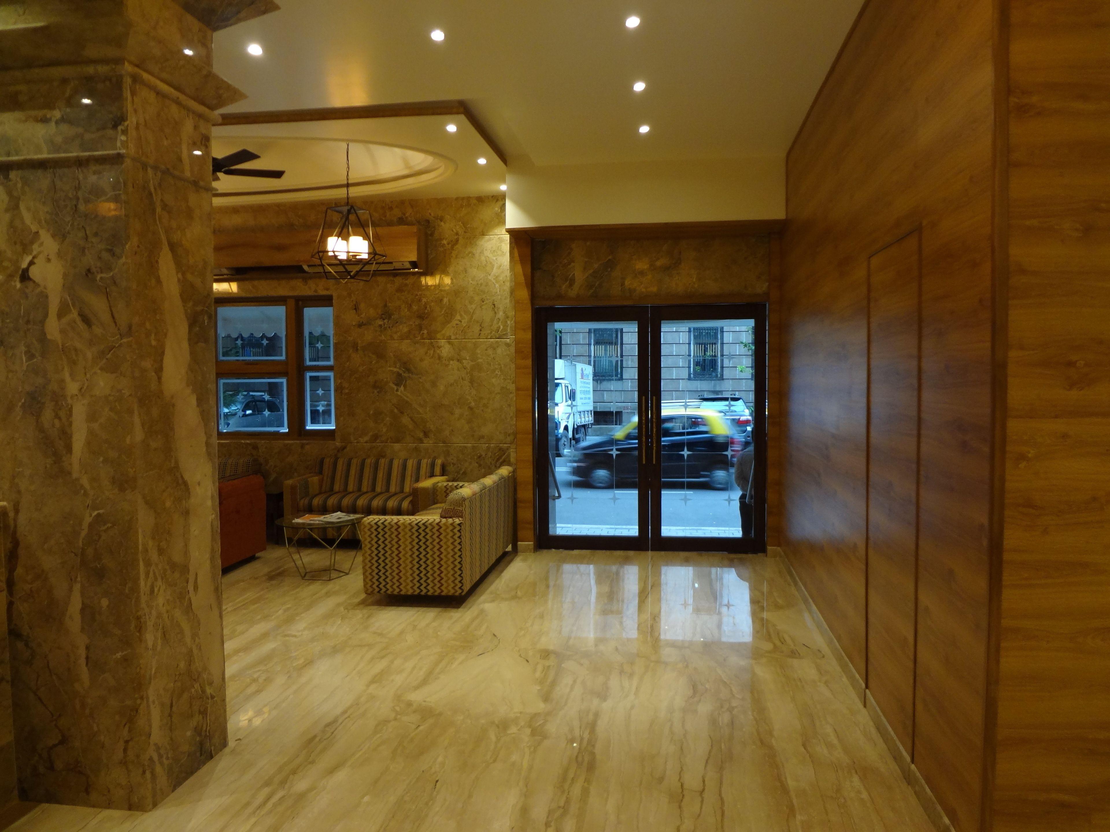 Grand - Ballard Estate, Hotel