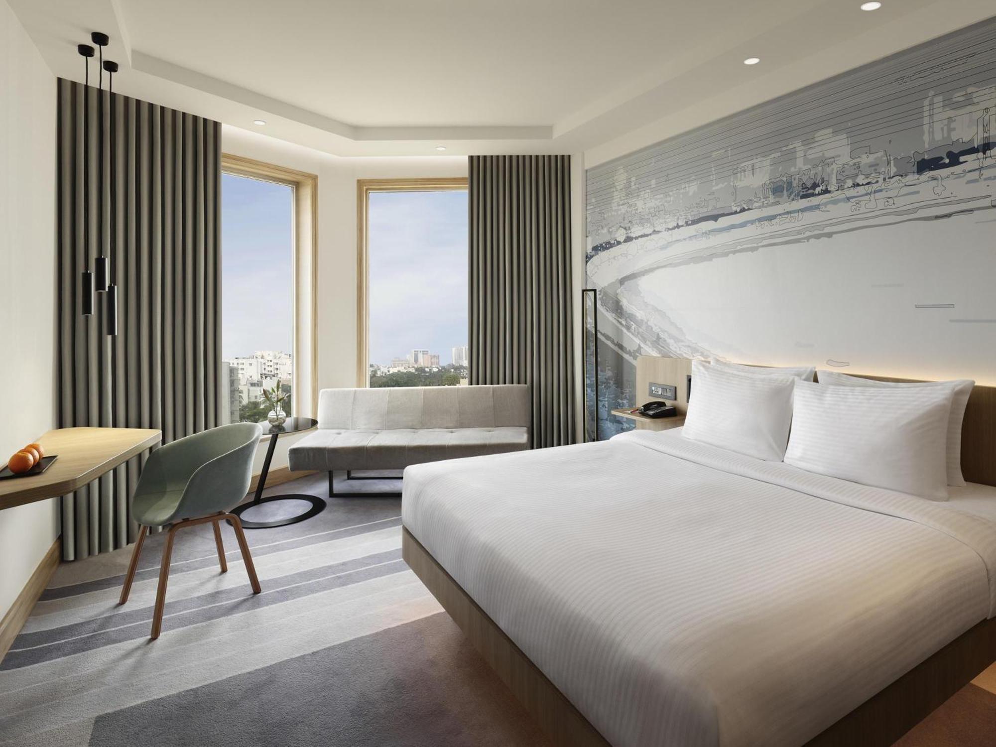 Novotel Juhu Hotel Mumbai