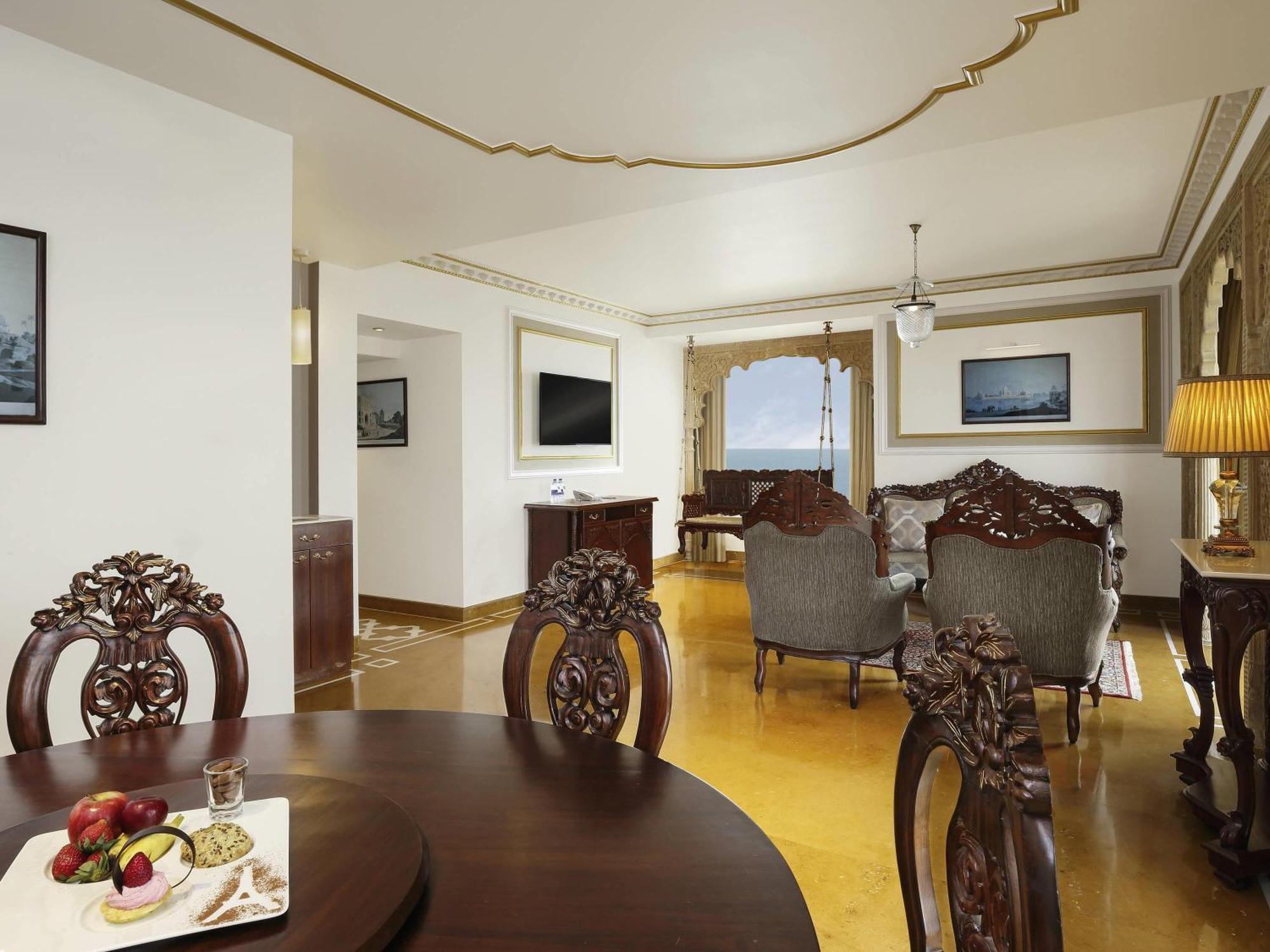 Novotel Juhu Hotel Mumbai