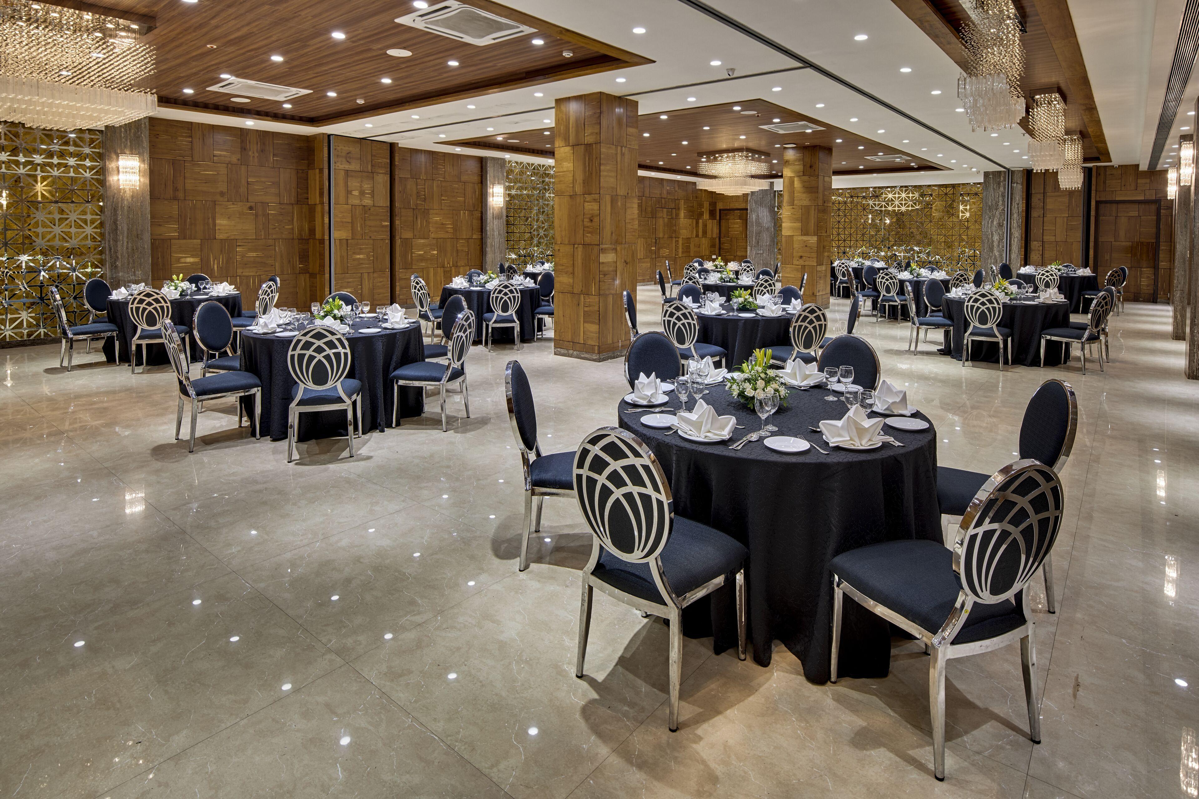 Goldfinch Hotel Mumbai