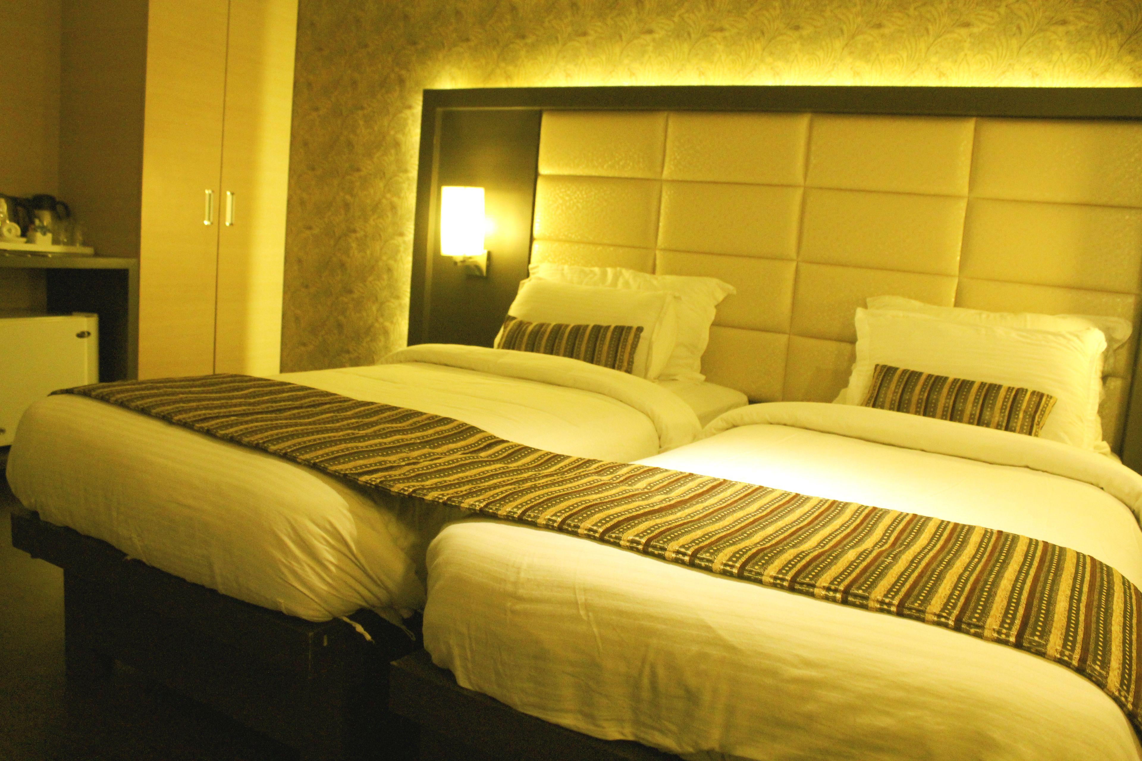 Galaxy Beacon Hotel, Santacruz ,mumbai Hotel 4*