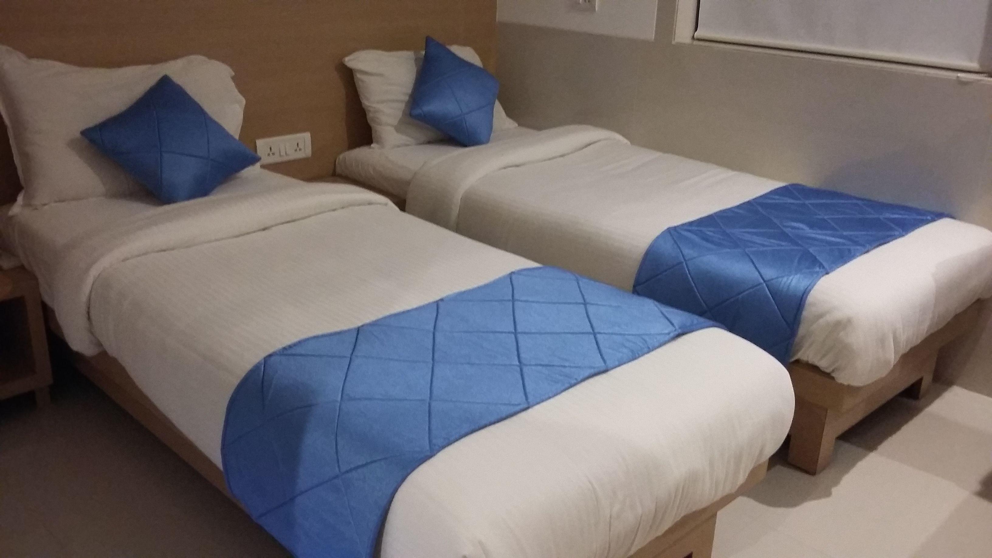 Hotel Galaxy Beacon Hotel, Santacruz ,mumbai Mumbai