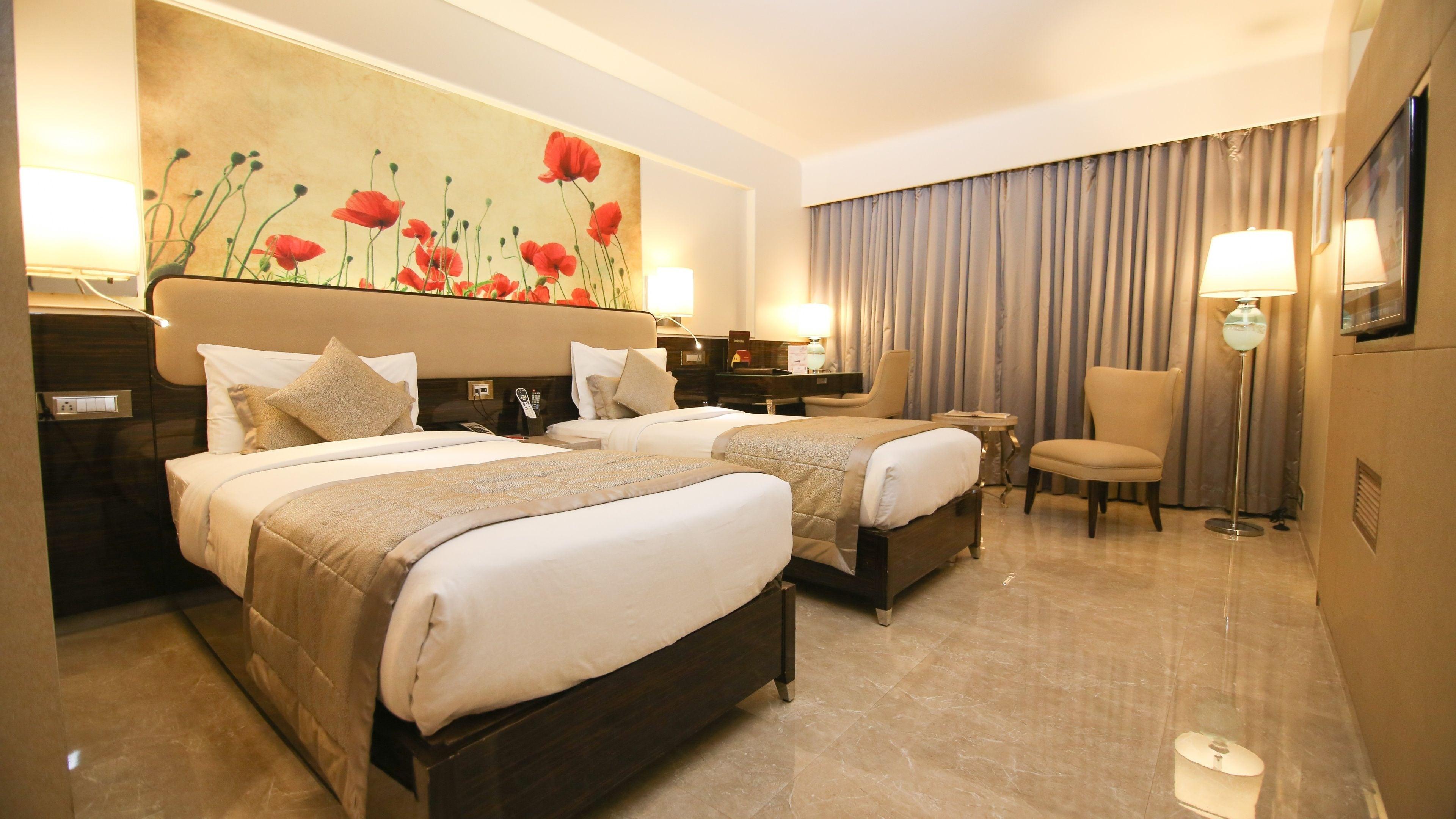 Sai Palace Grand, Malad Hotel 4*