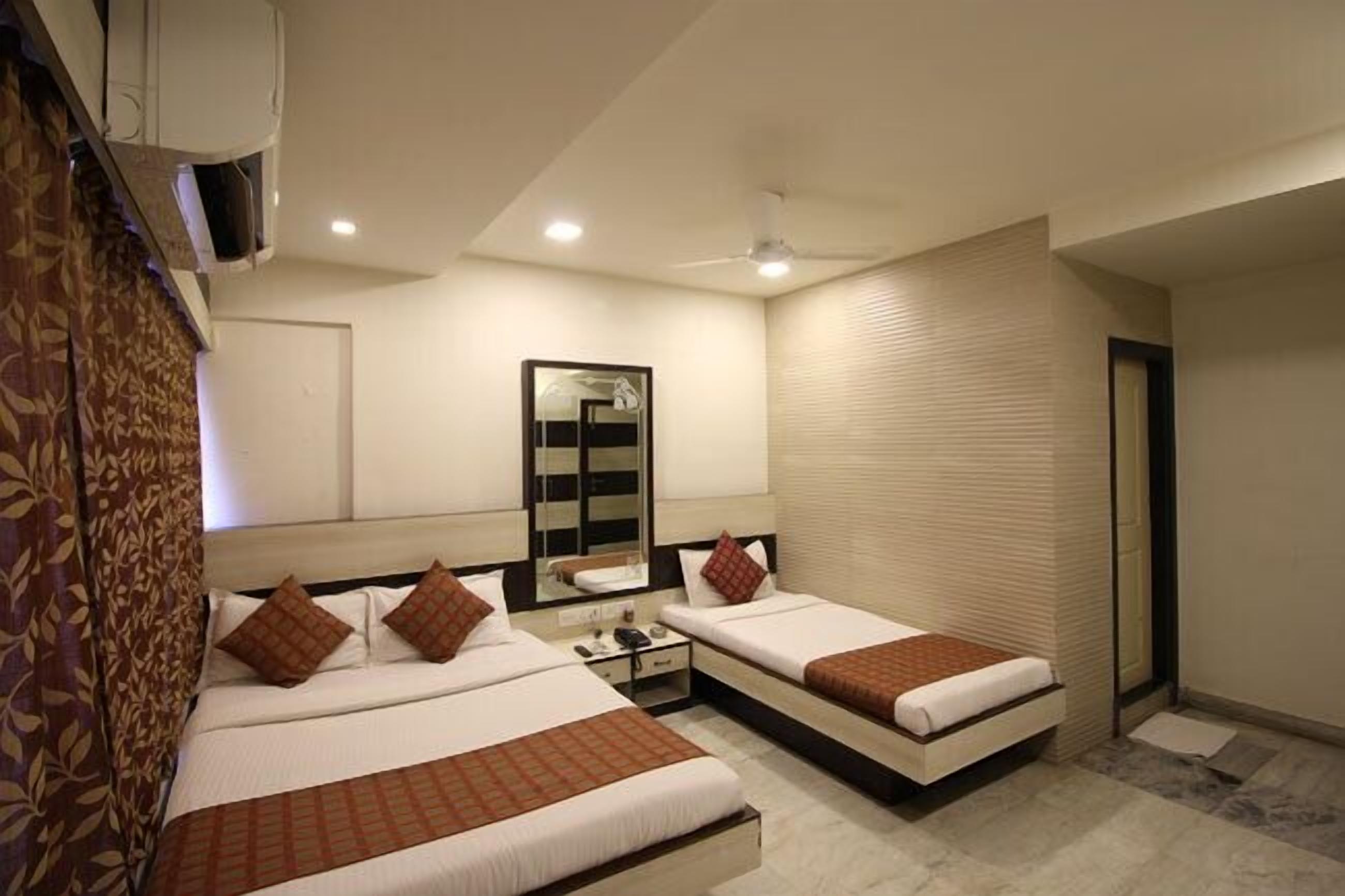Oc Residency Hotel *