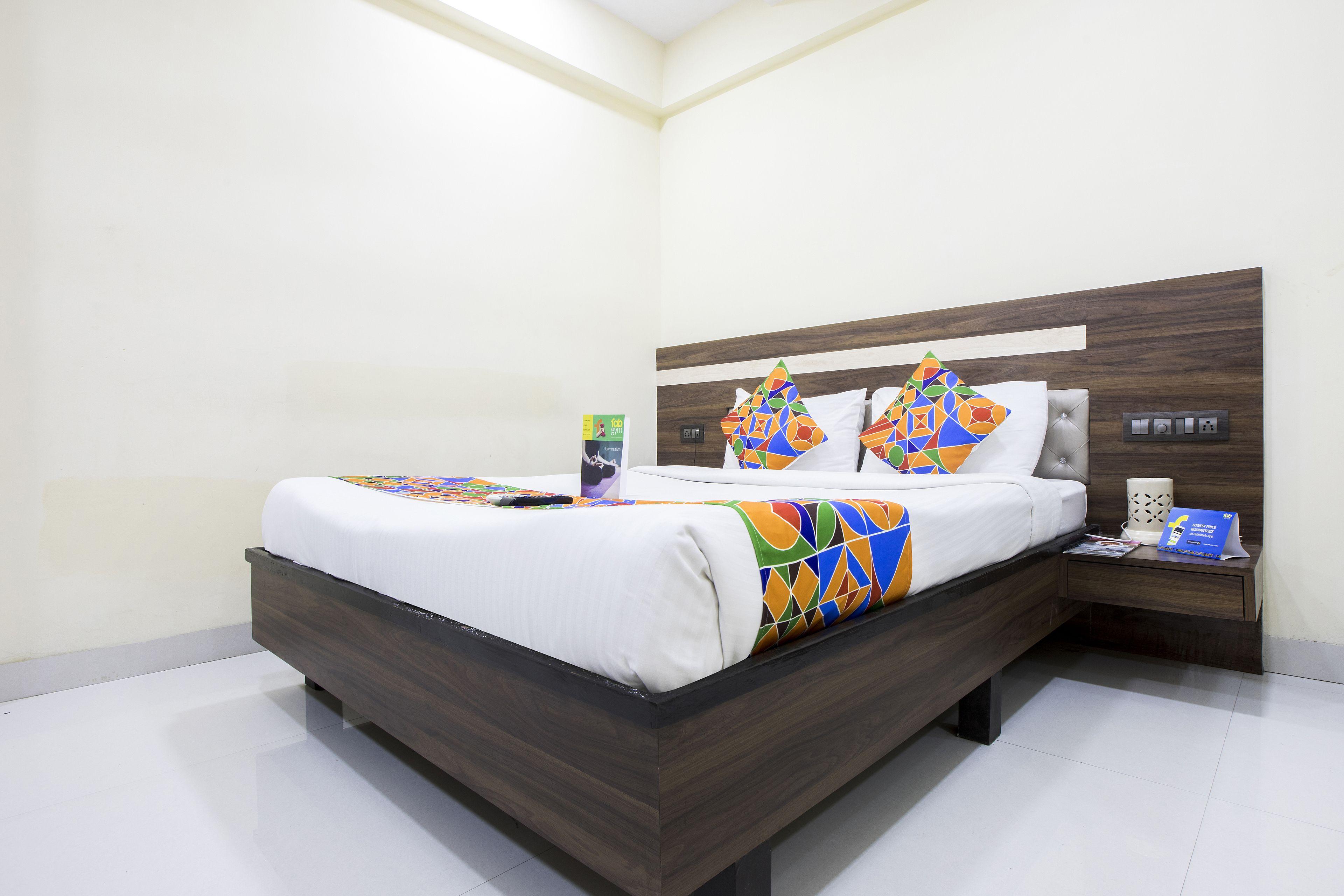 Oyo 23656 Parimeet 3* Mumbai