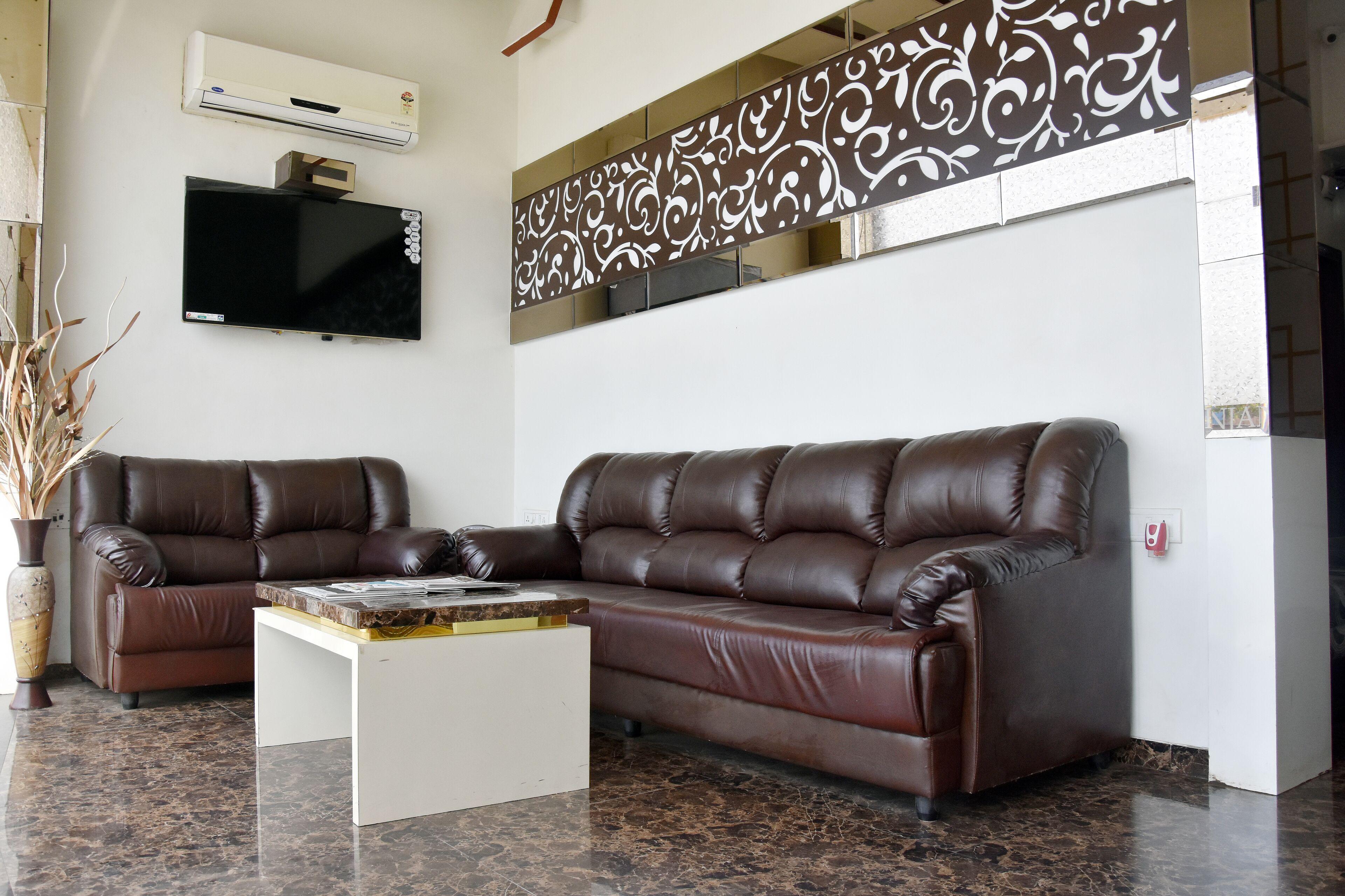 Sanjary Palace Hotel Mumbai