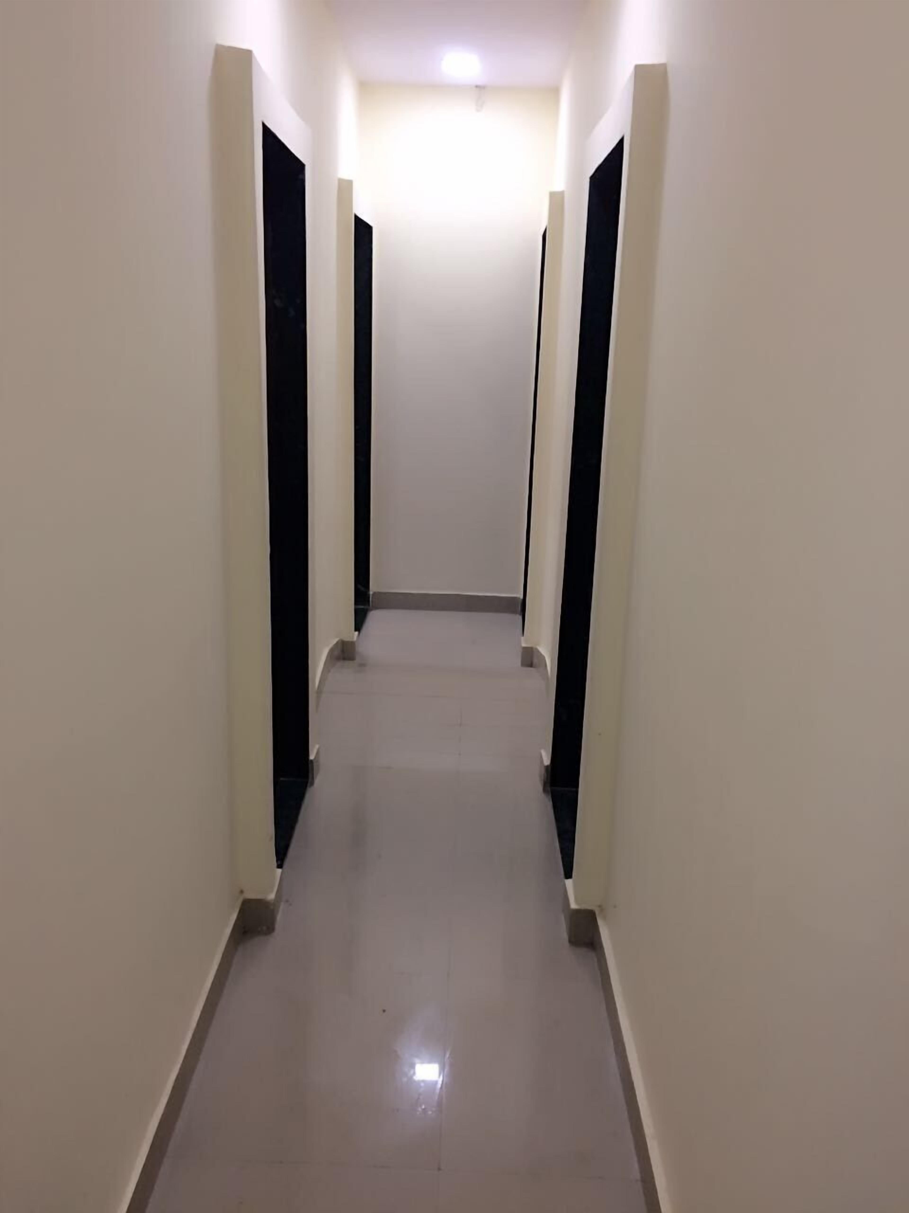 Hotel Saffron Inn Hotel 3*