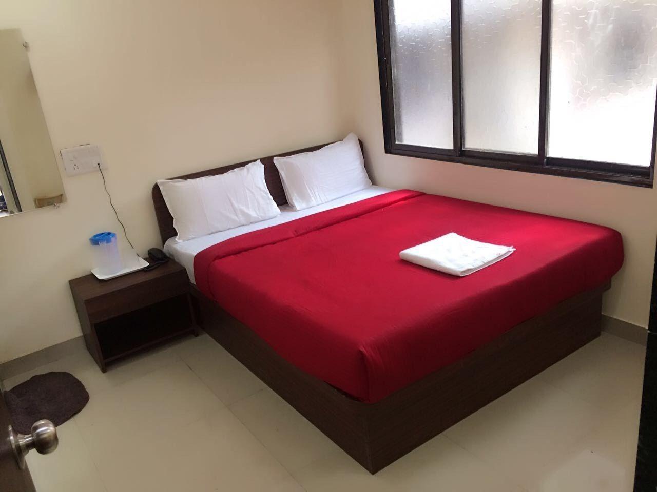 Hotel Saffron Inn Hotel