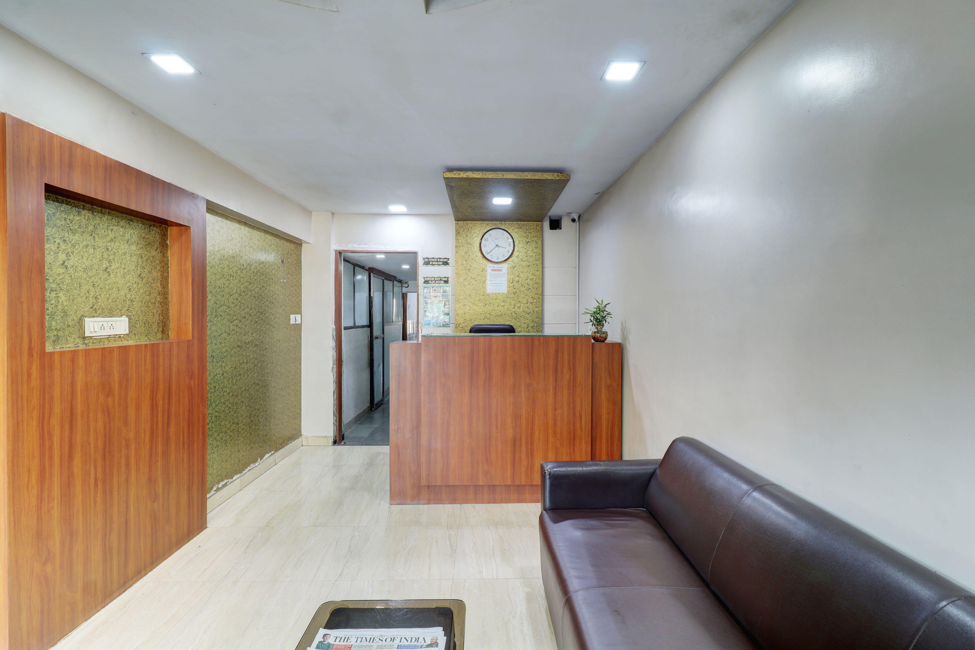 Kurla Residency 3*