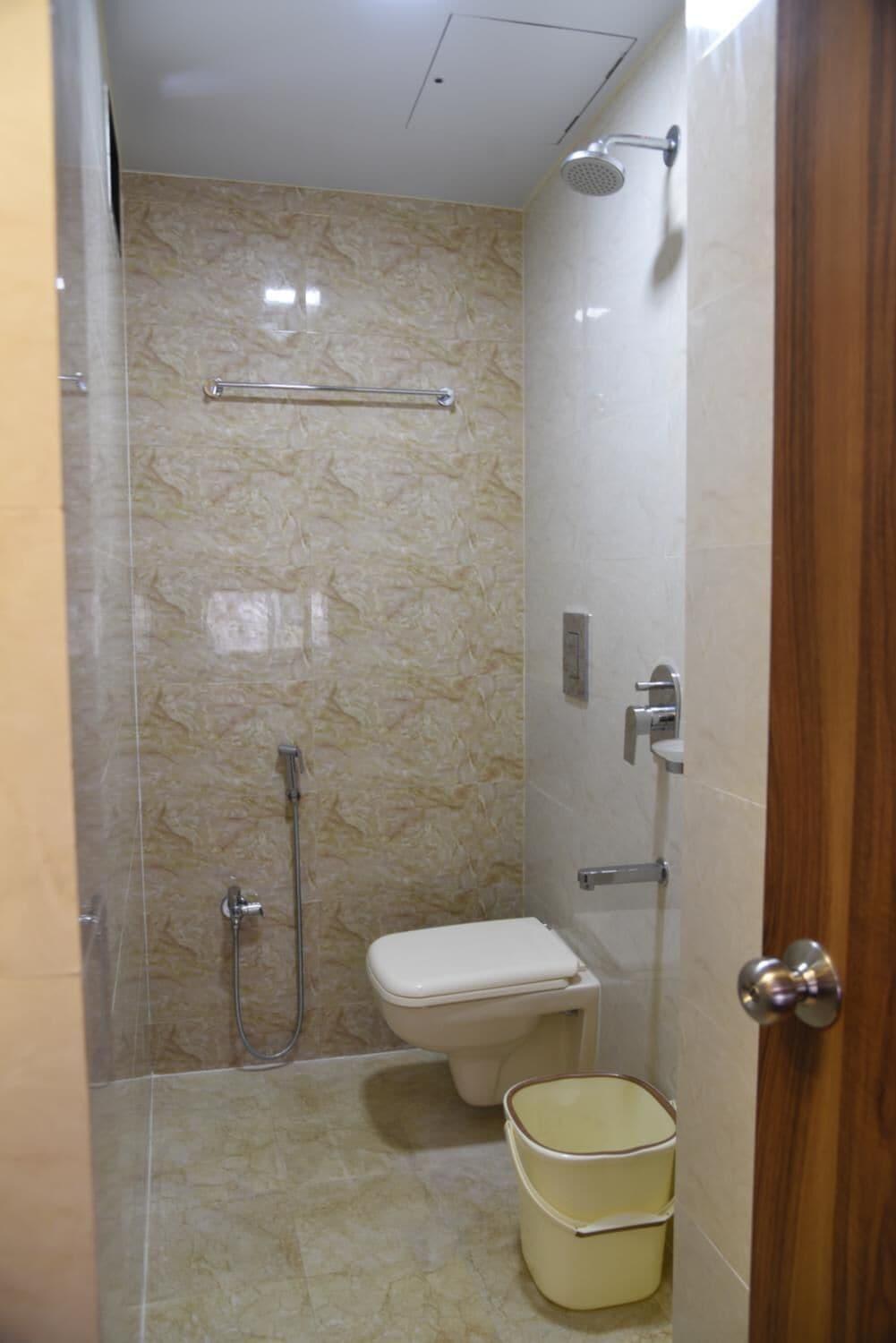 Hotel Flora Fountain,fort 2*