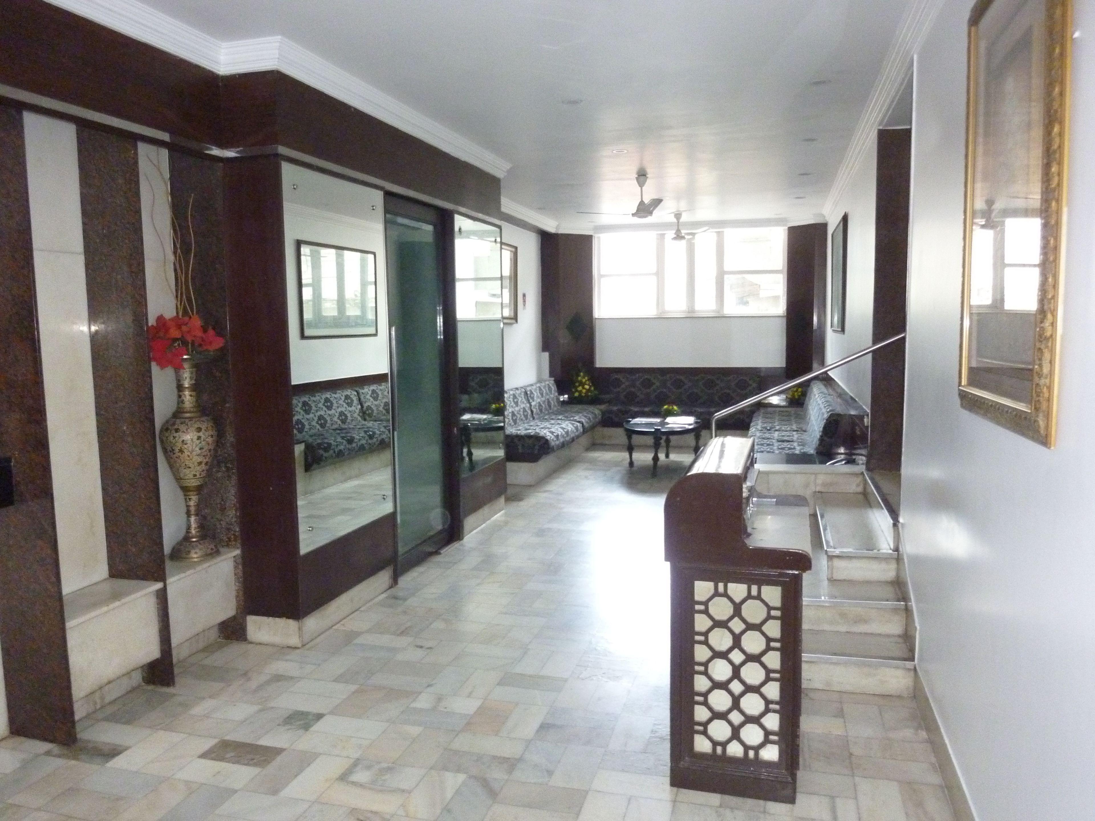 Hotel Balwas International