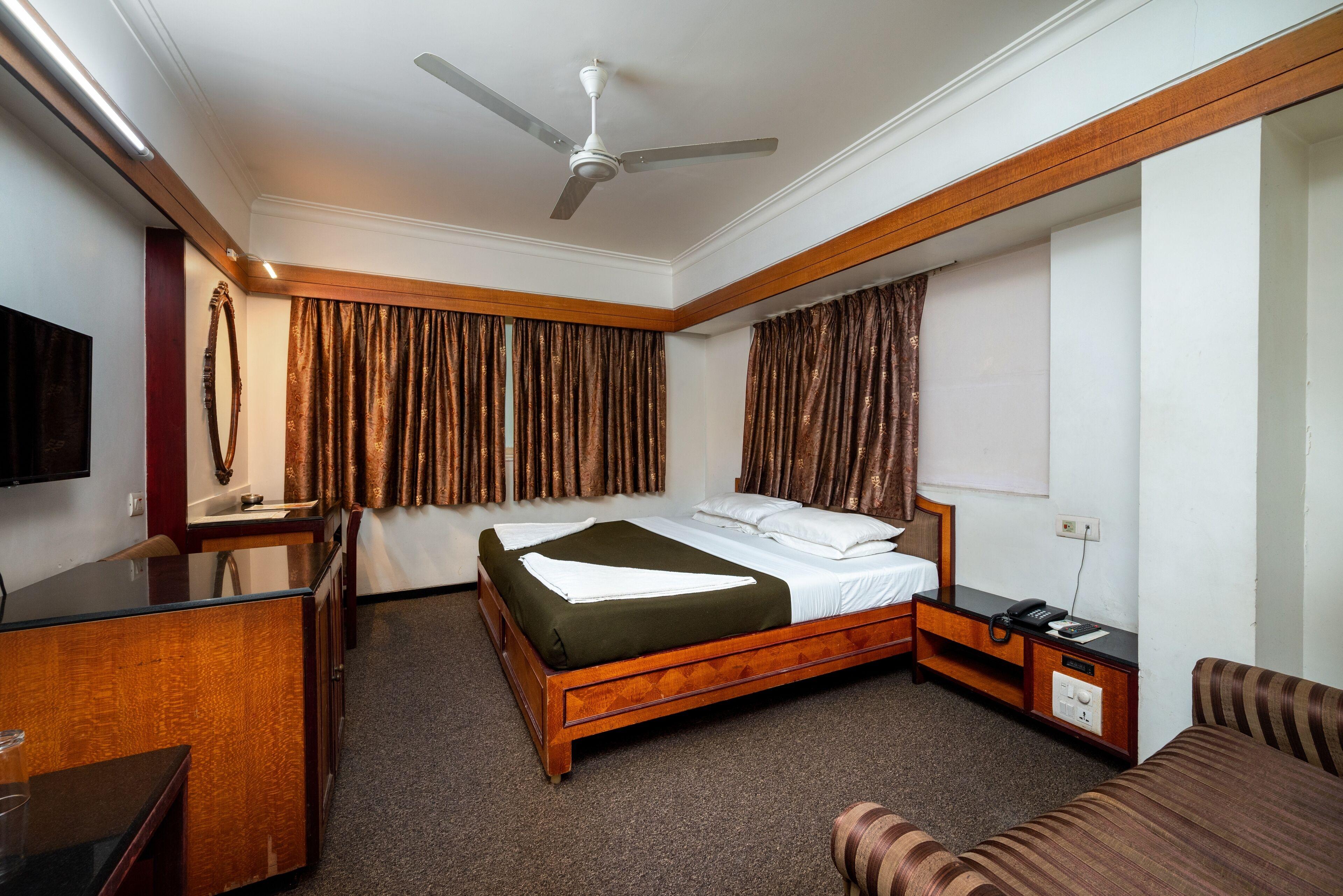 Hotel Balwas International