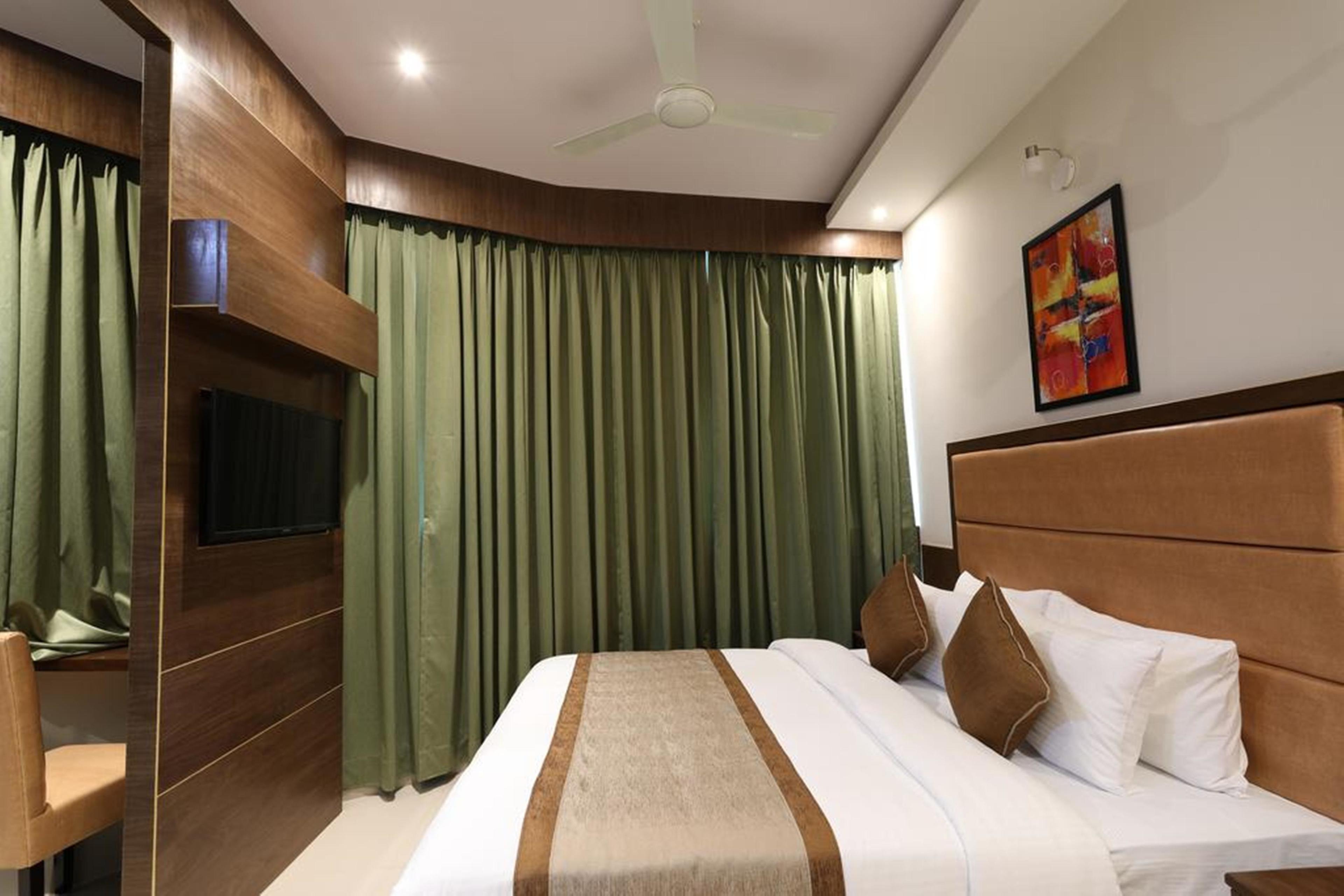 Fabhotel Admiral - Nr International Airport Hotel 3*