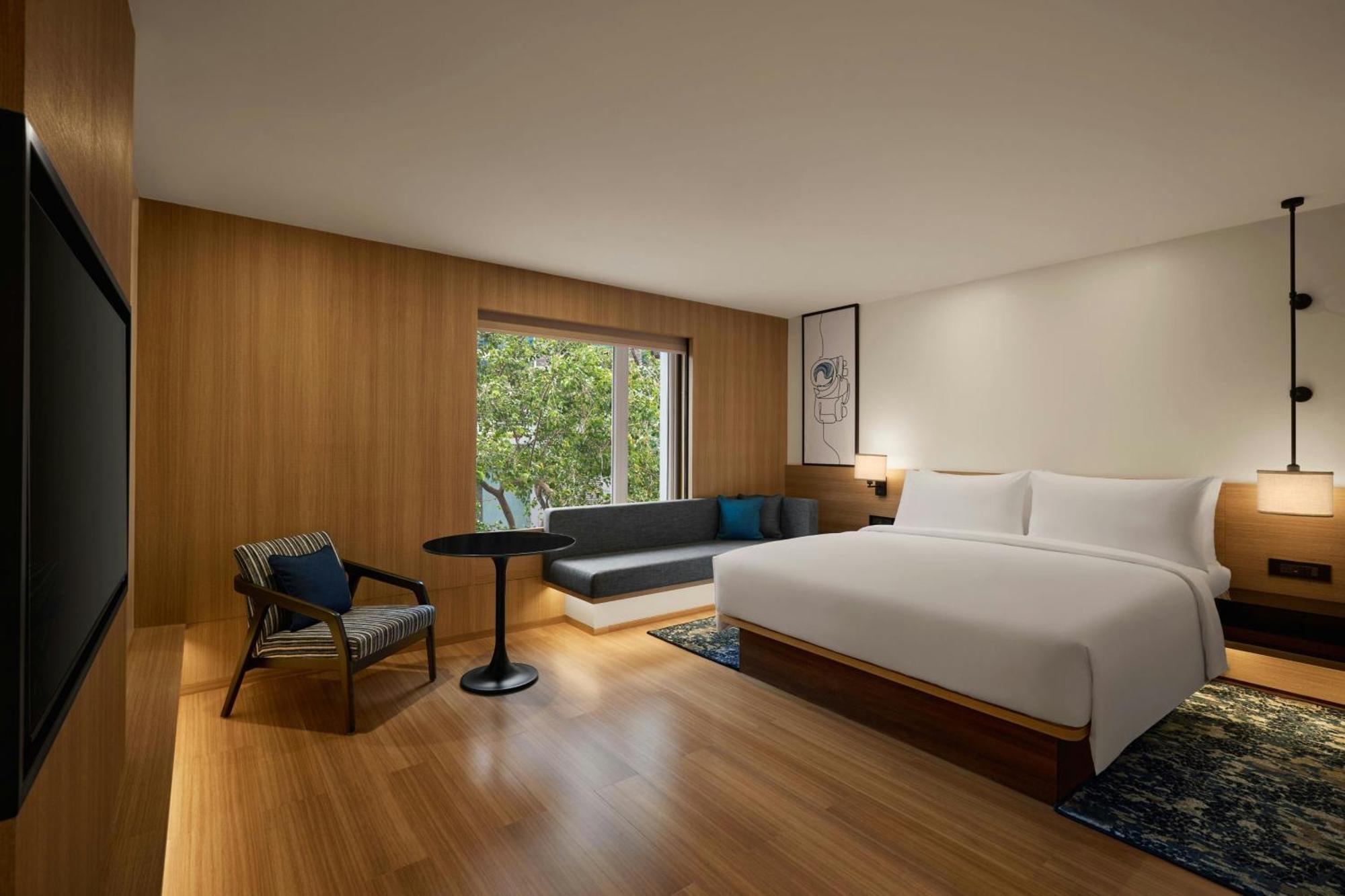 Fairfield By Marriott Andheri West 4*