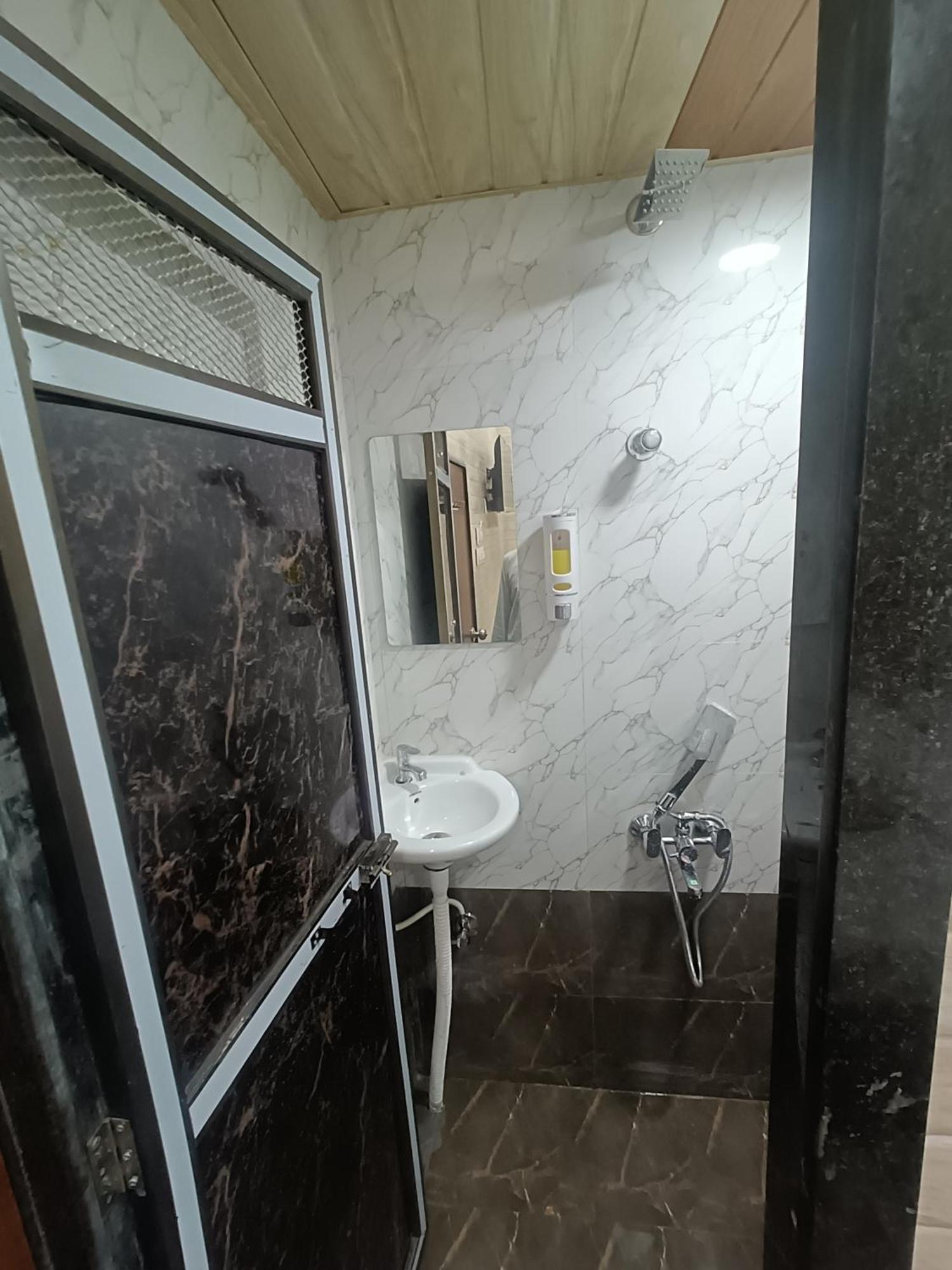 Bhagirath Hotel Mumbai