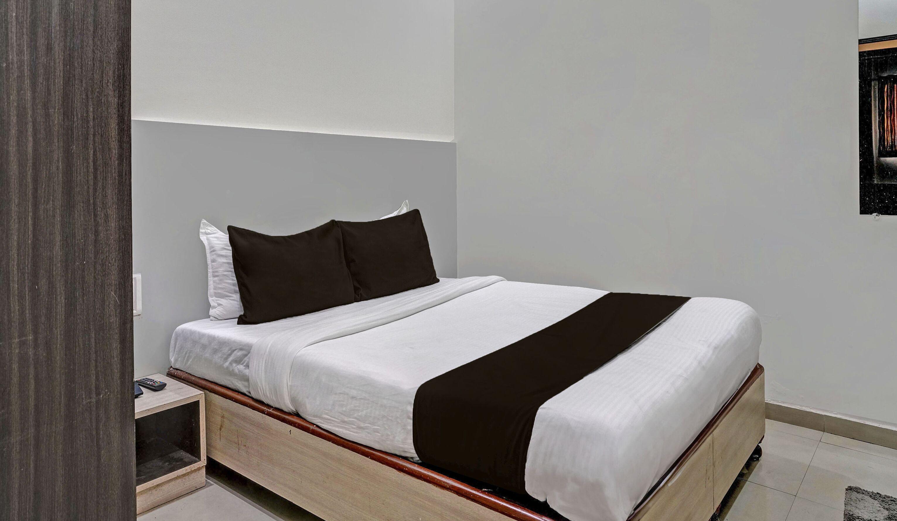 Oyo 845 Kailash Park Hotel 2*