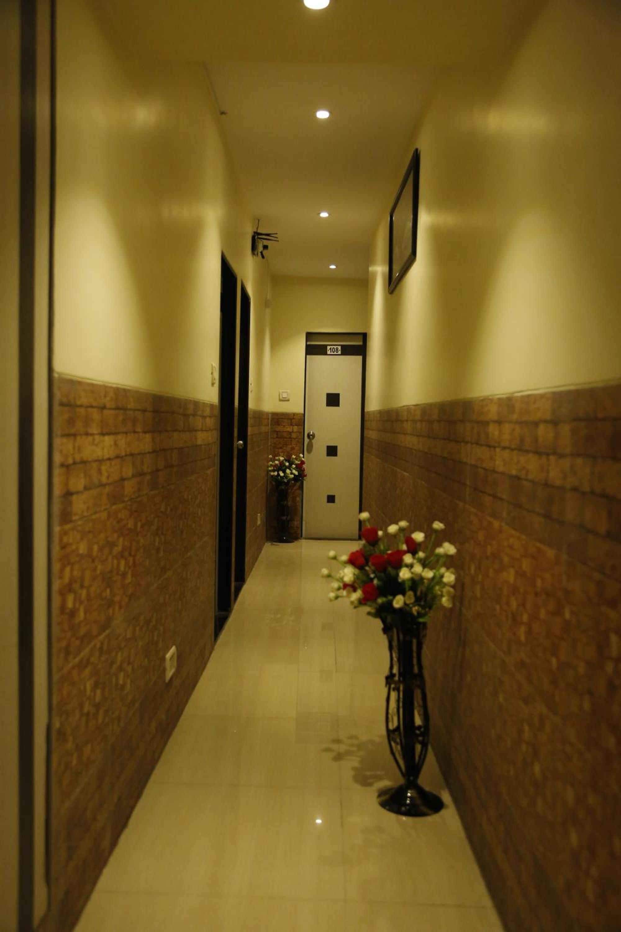 Royal Onix 2* Mumbai