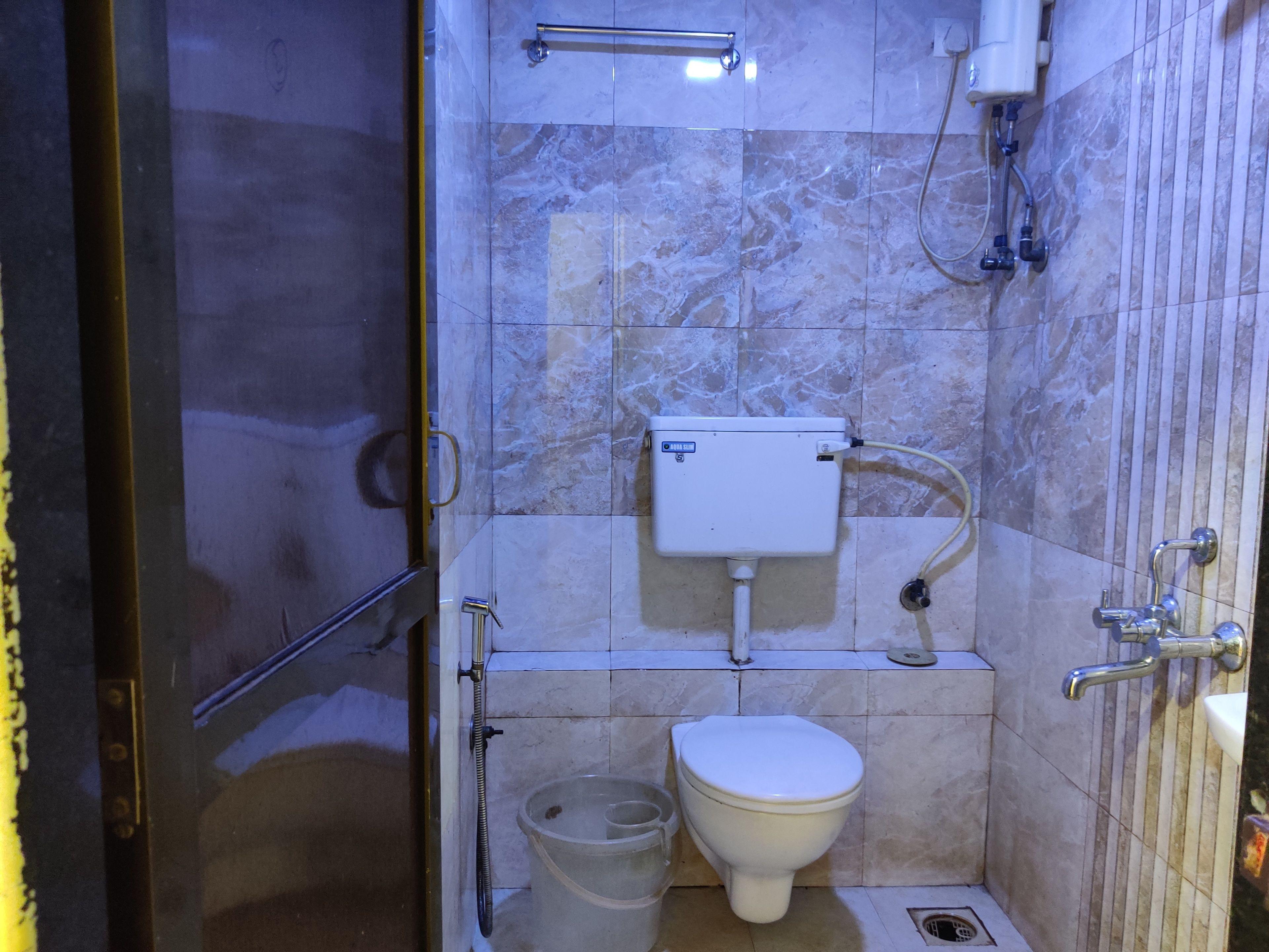 Hotel Golden Sagar - Kurla Mumbai