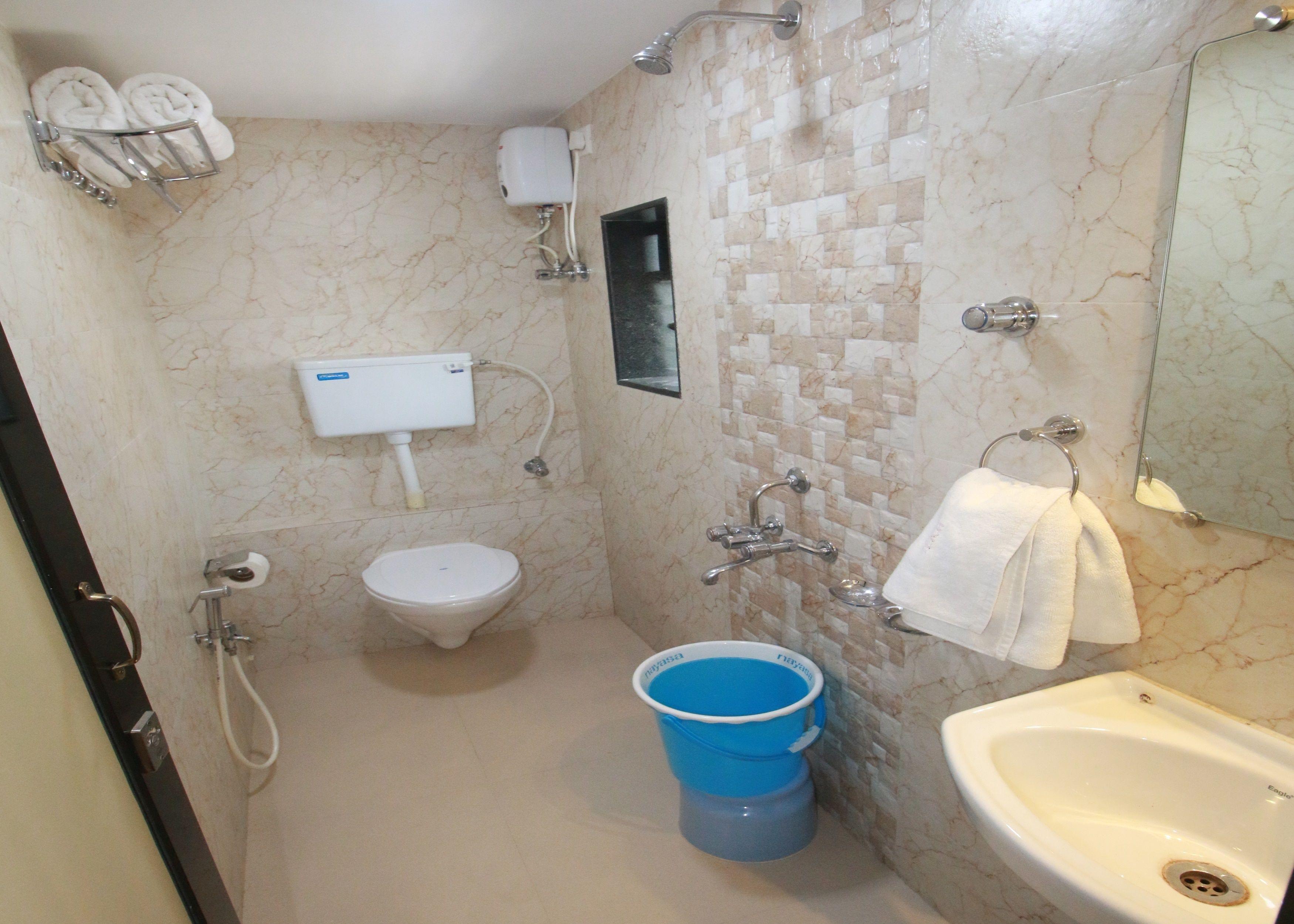 Alfa International Near Nanavati Hospital Near Airport Near Juhu Mumbai