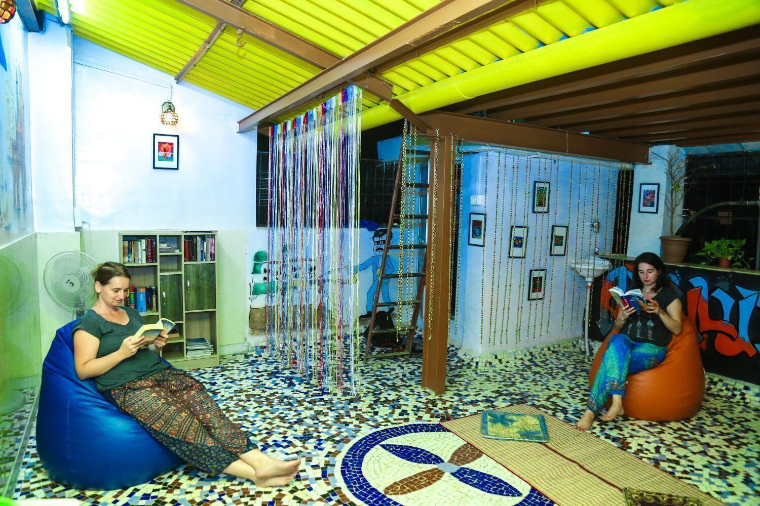 Traveller's - * Mumbai