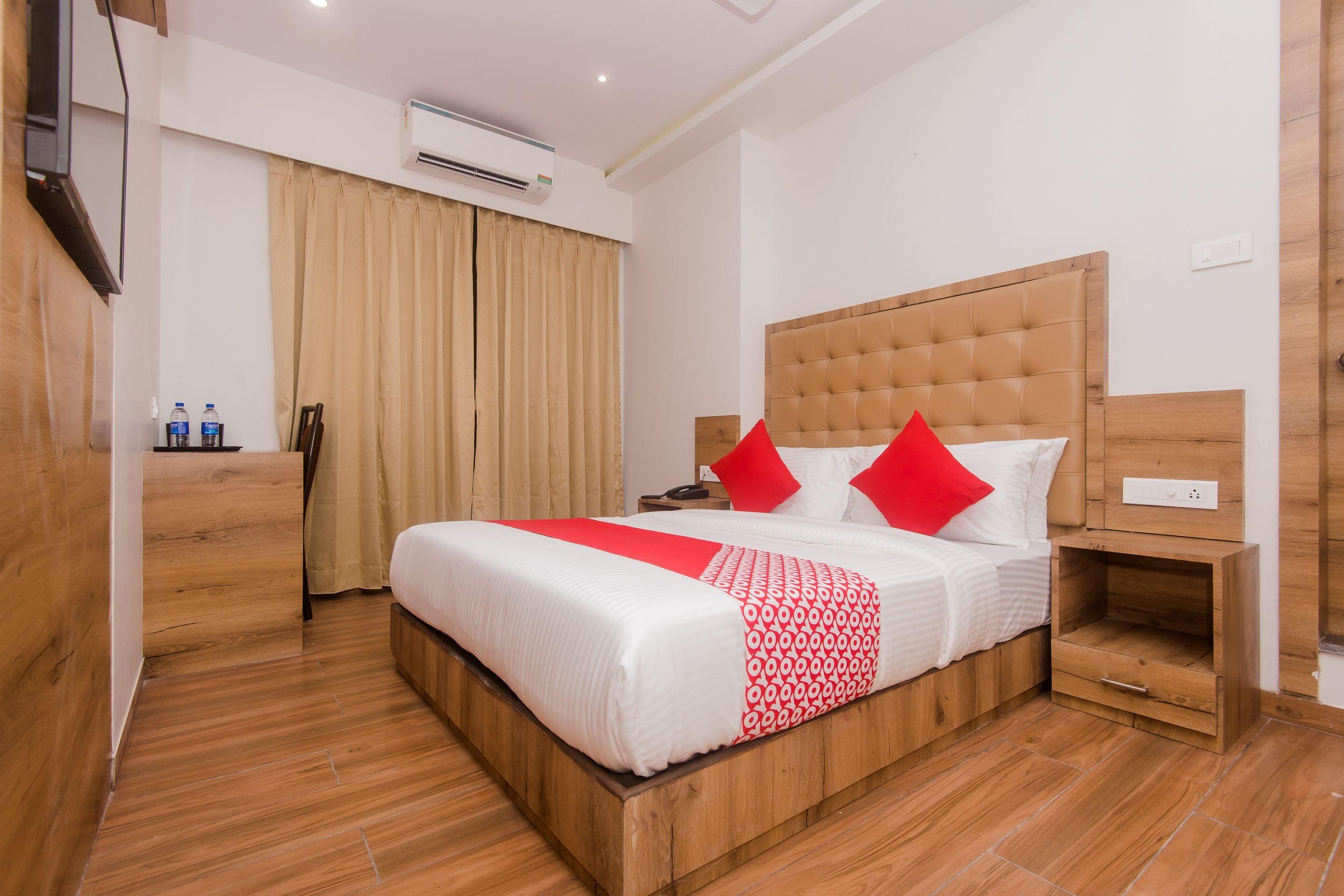 Oyo 22039 Bkc Grand 3* Mumbai