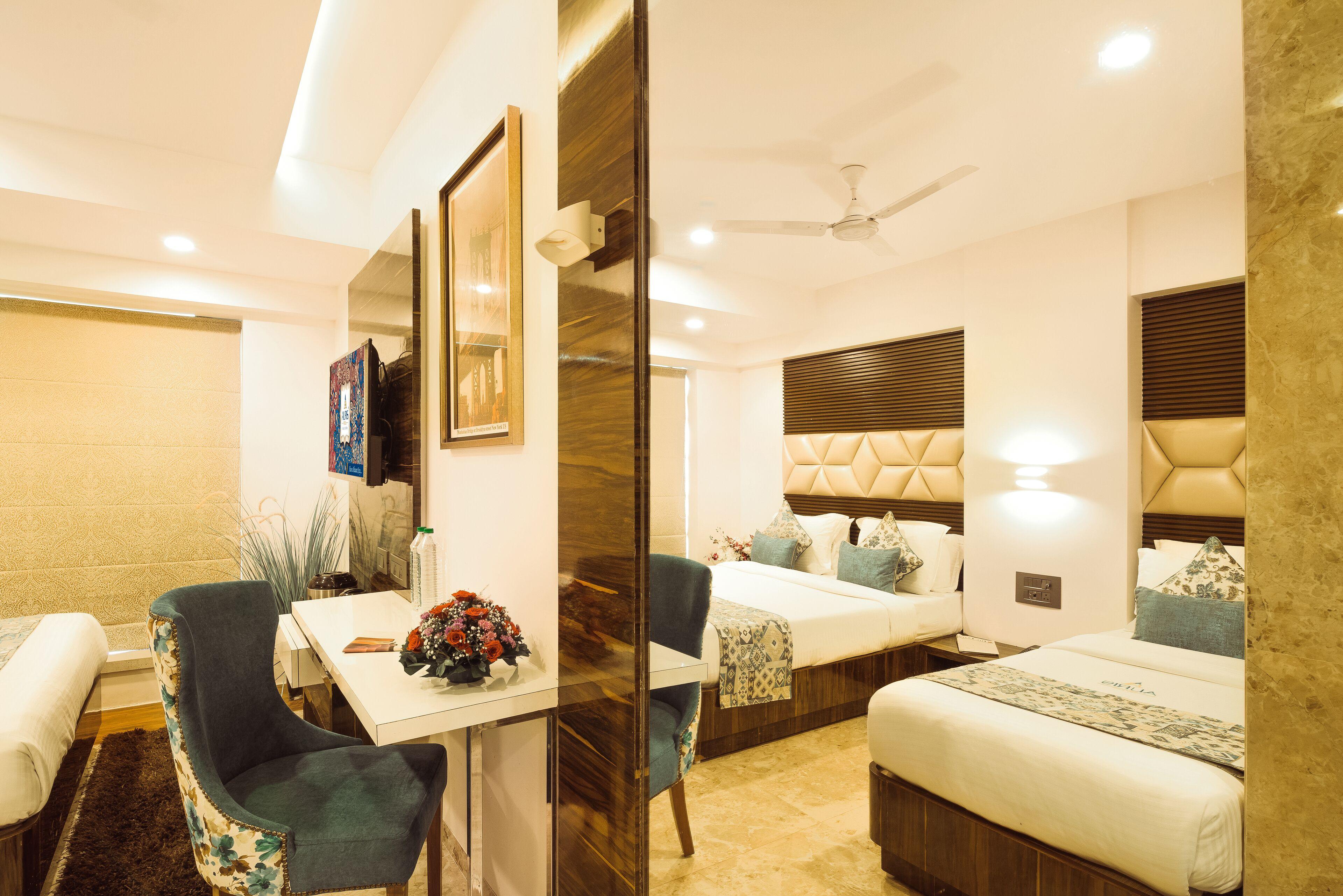 Auris & Banquets, International Airport 4*