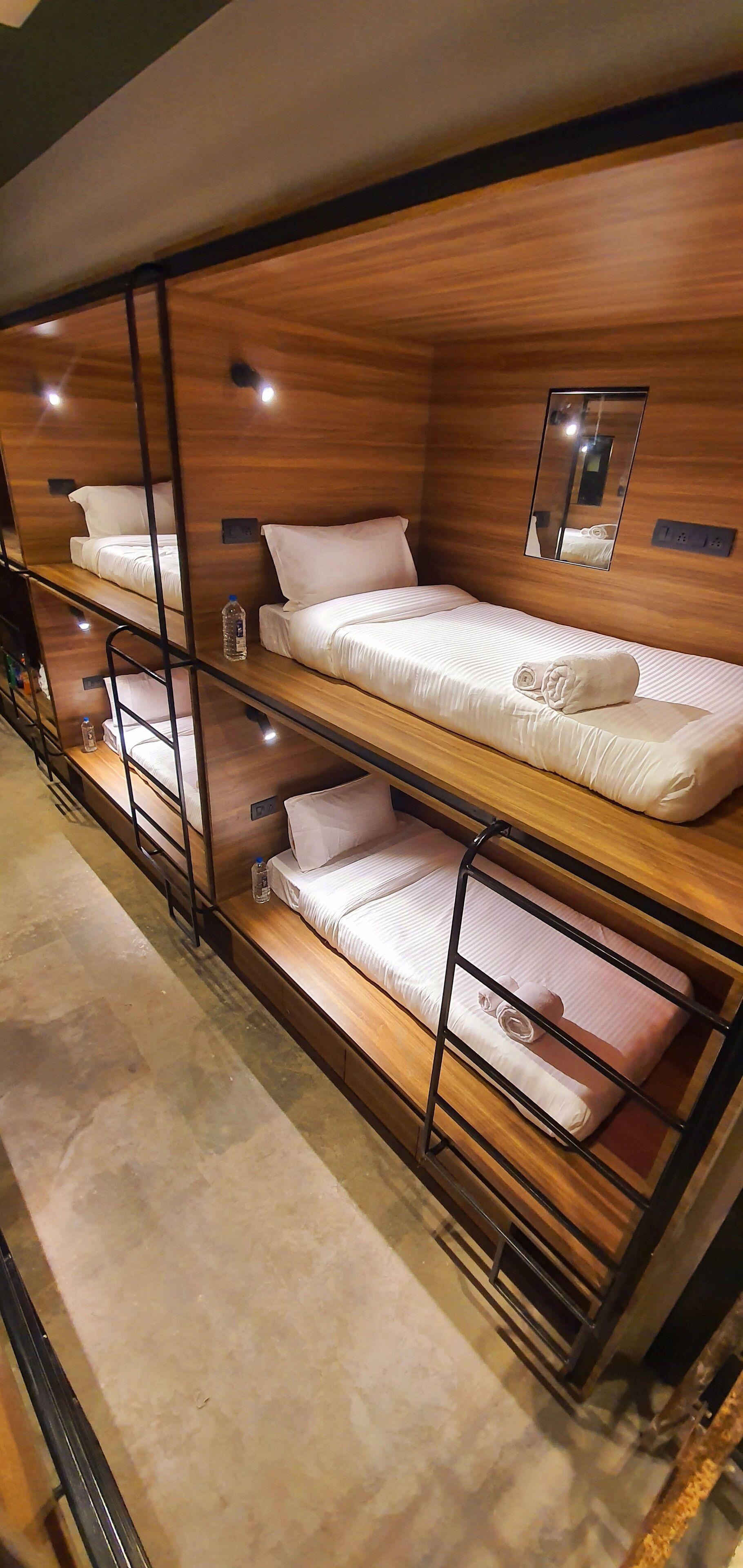 Hostel Mayura Aureole Coliving