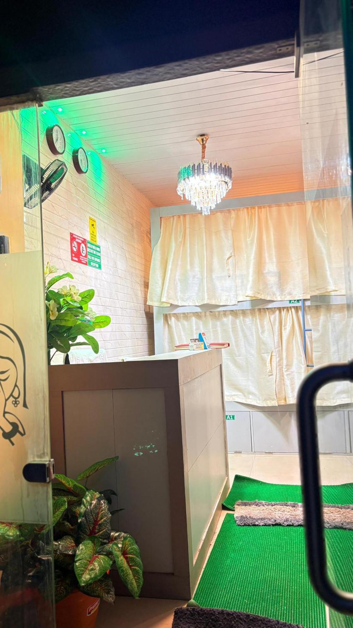 Hostel Welcome & Pg Male And Female