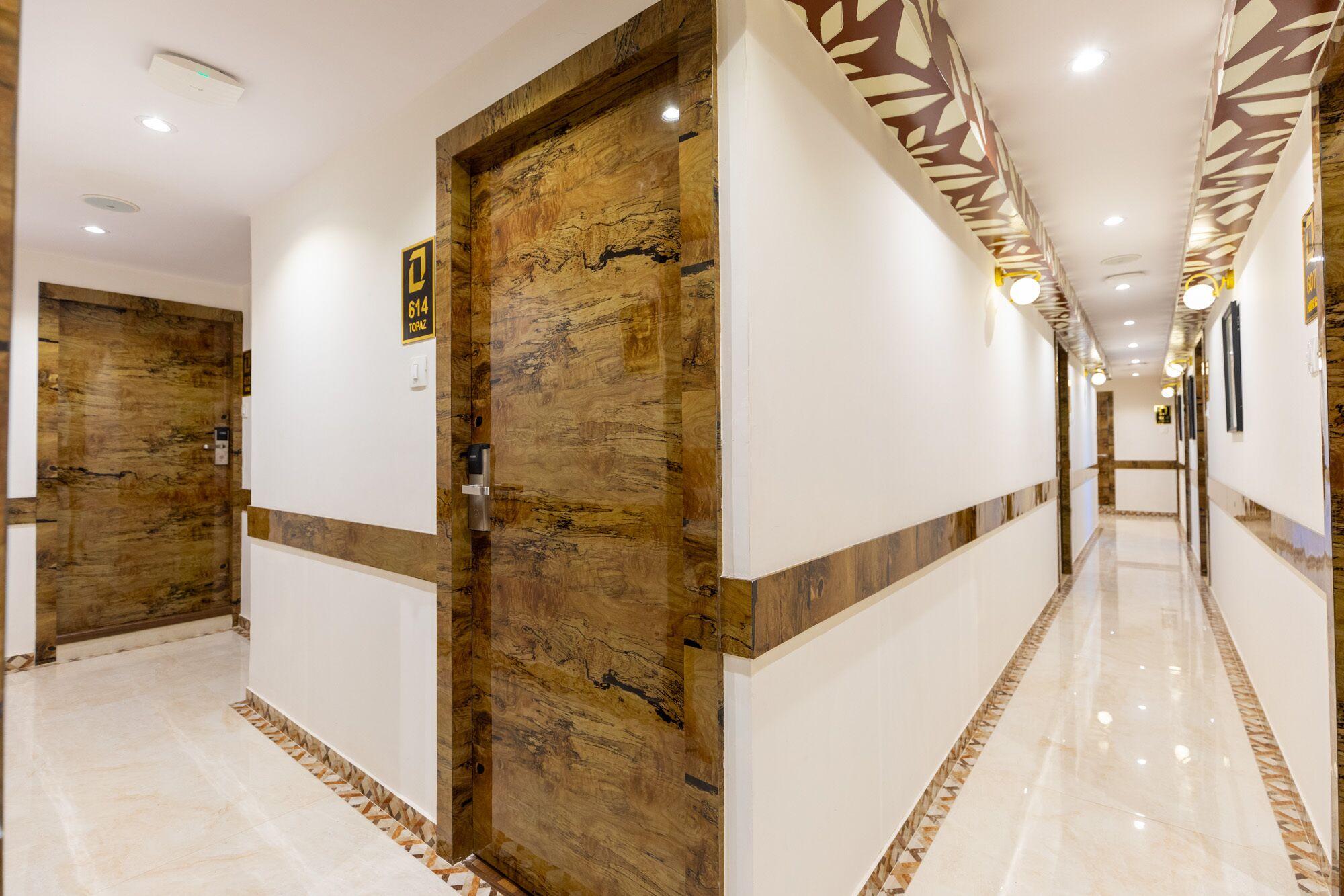 Larmont Luxury Hotel Mumbai