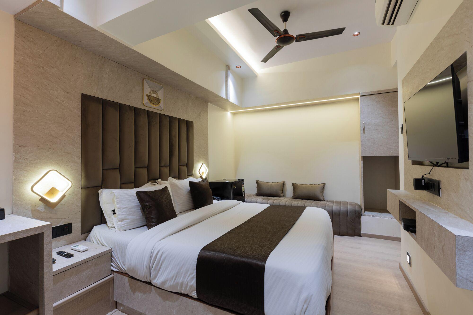 Hotel Larmont Luxury Mumbai