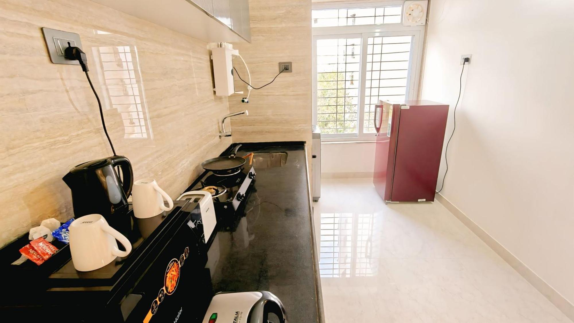 Side Serviced By Maxxvalue *