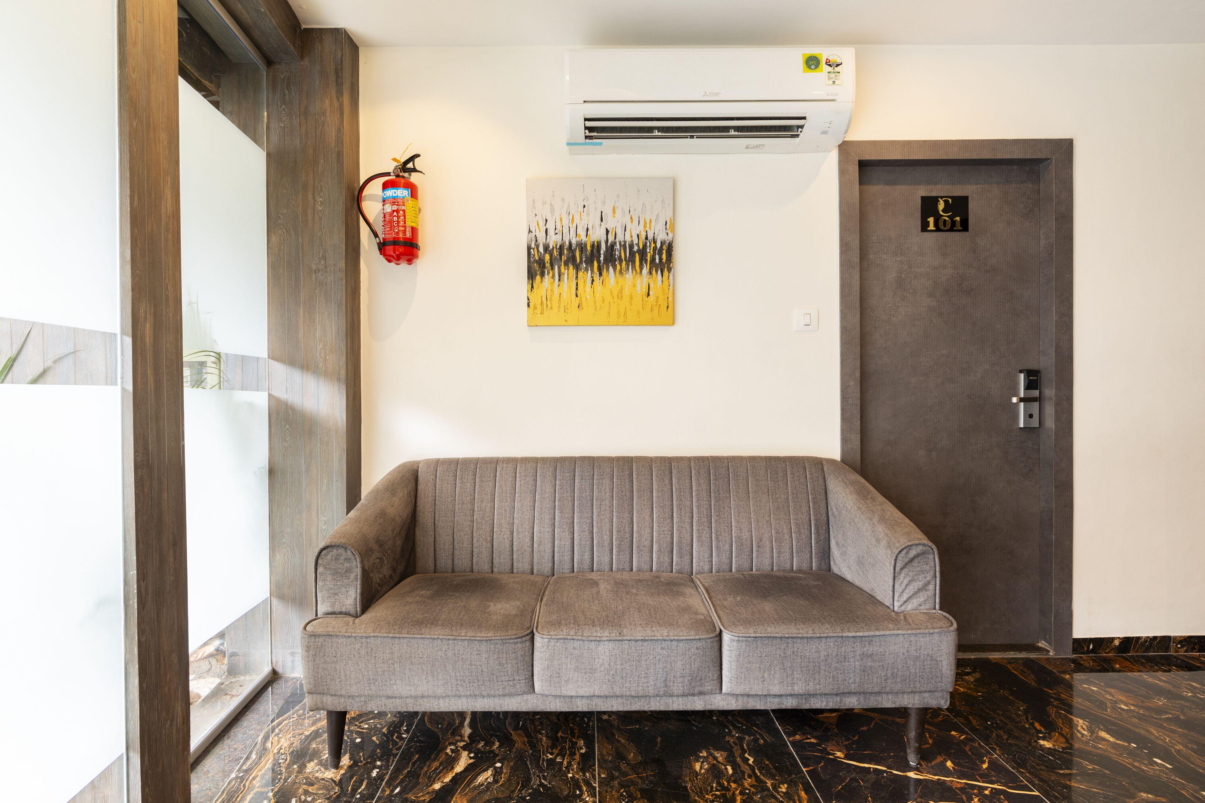 Classio Andheri - Near Dn Nagar Metro Station Hotel 3*
