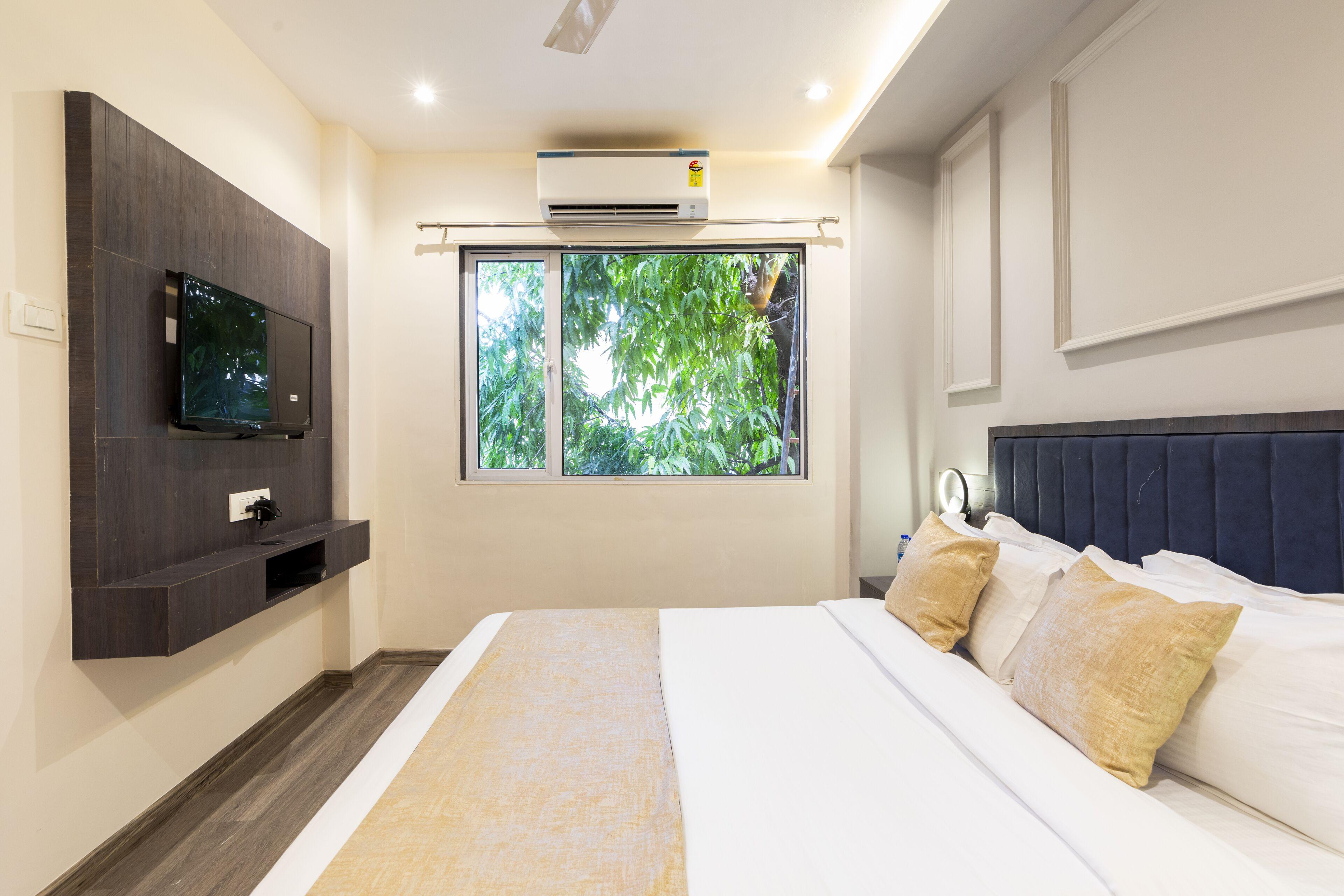 Classio Andheri - Near Dn Nagar Metro Station Mumbai