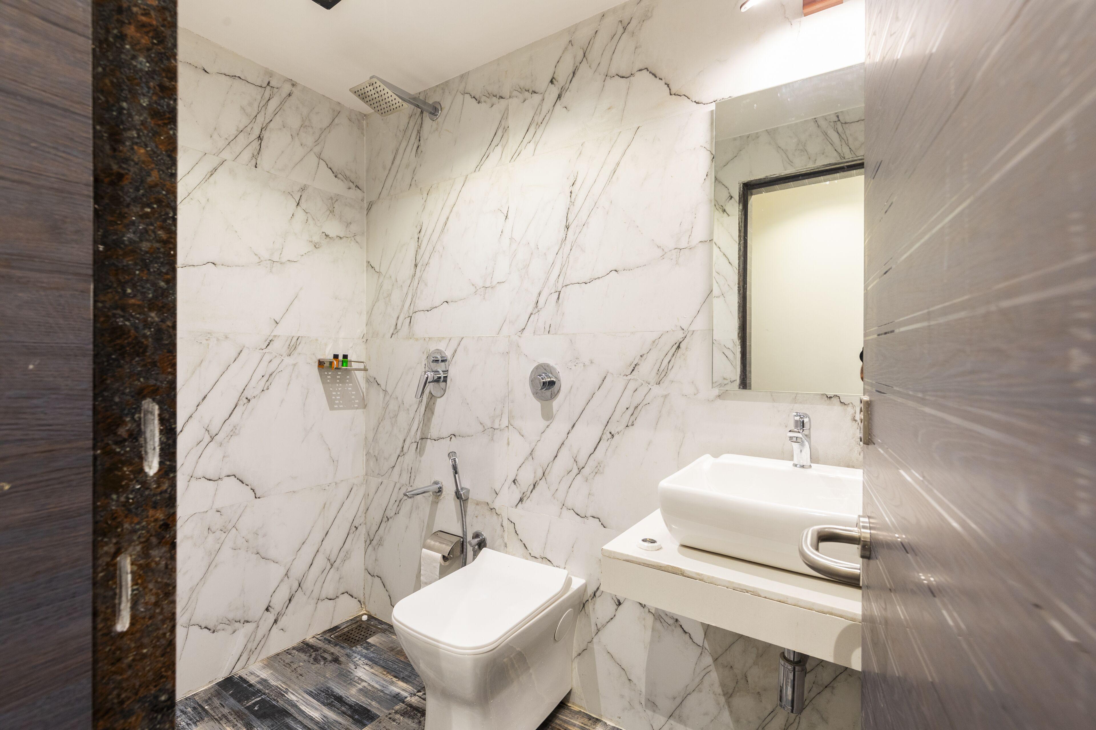 Classio Andheri - Near Dn Nagar Metro Station Mumbai