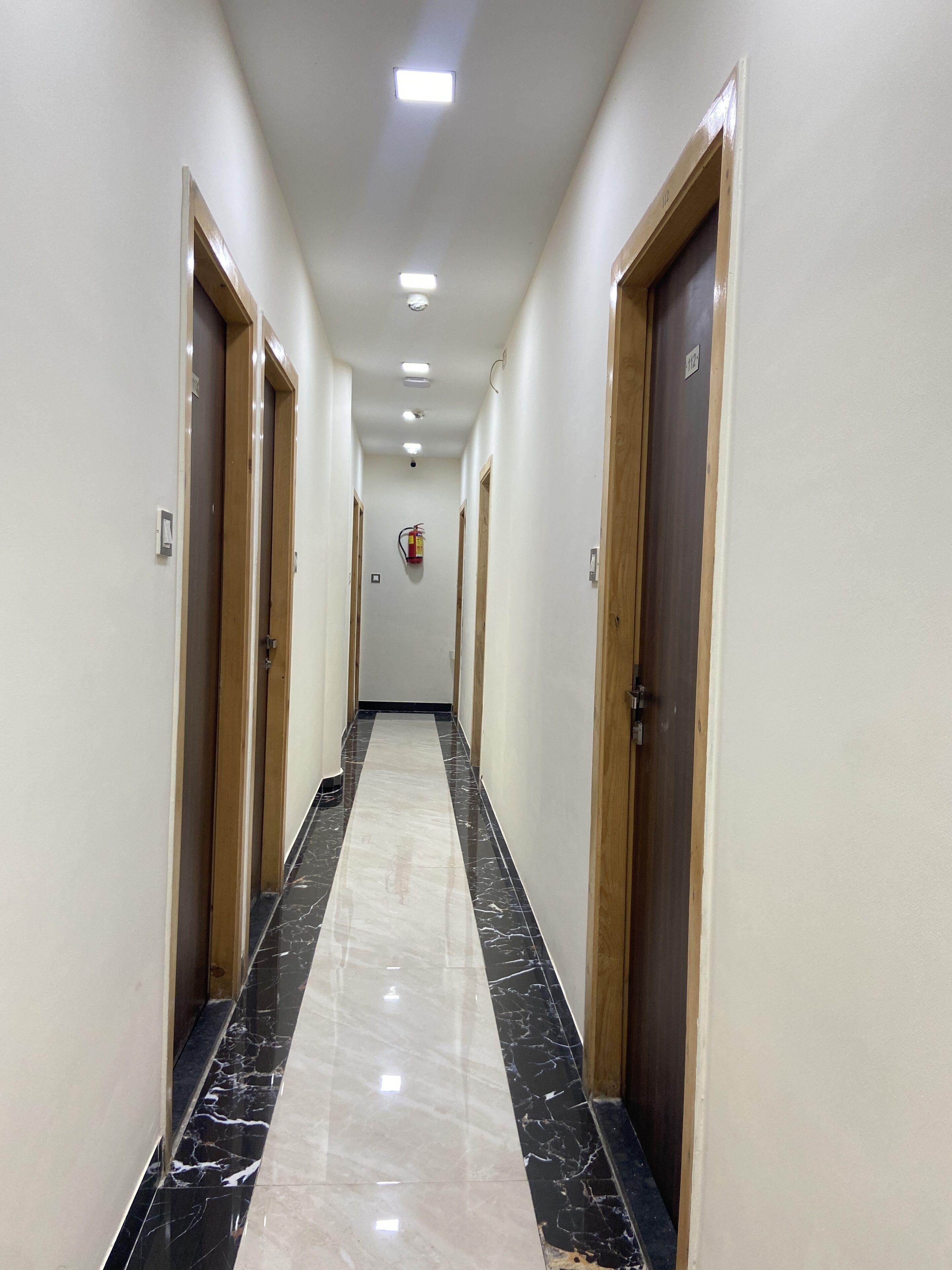 Blue Wellington - Near Airport