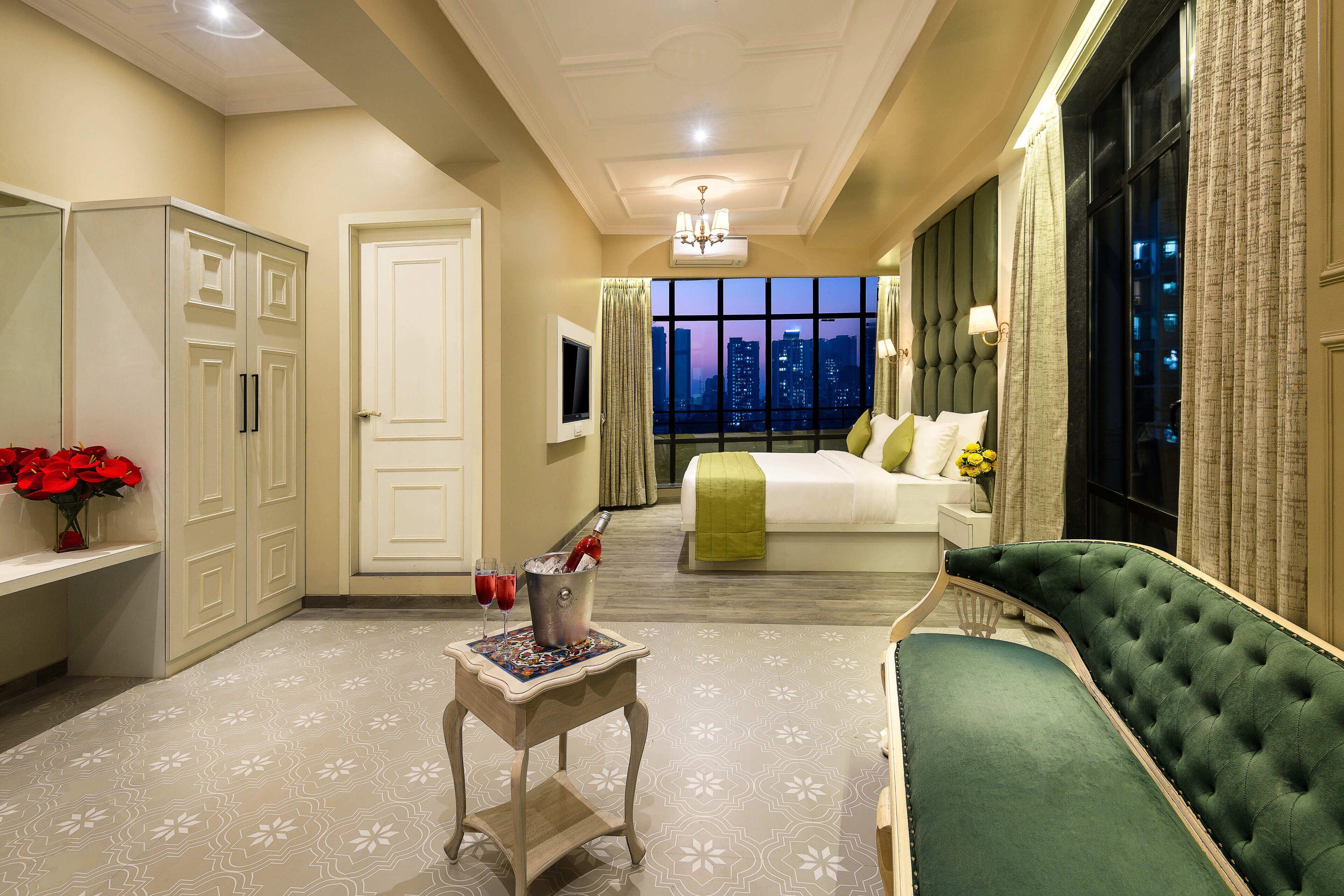 Hotel Arnna-goregaon 4*