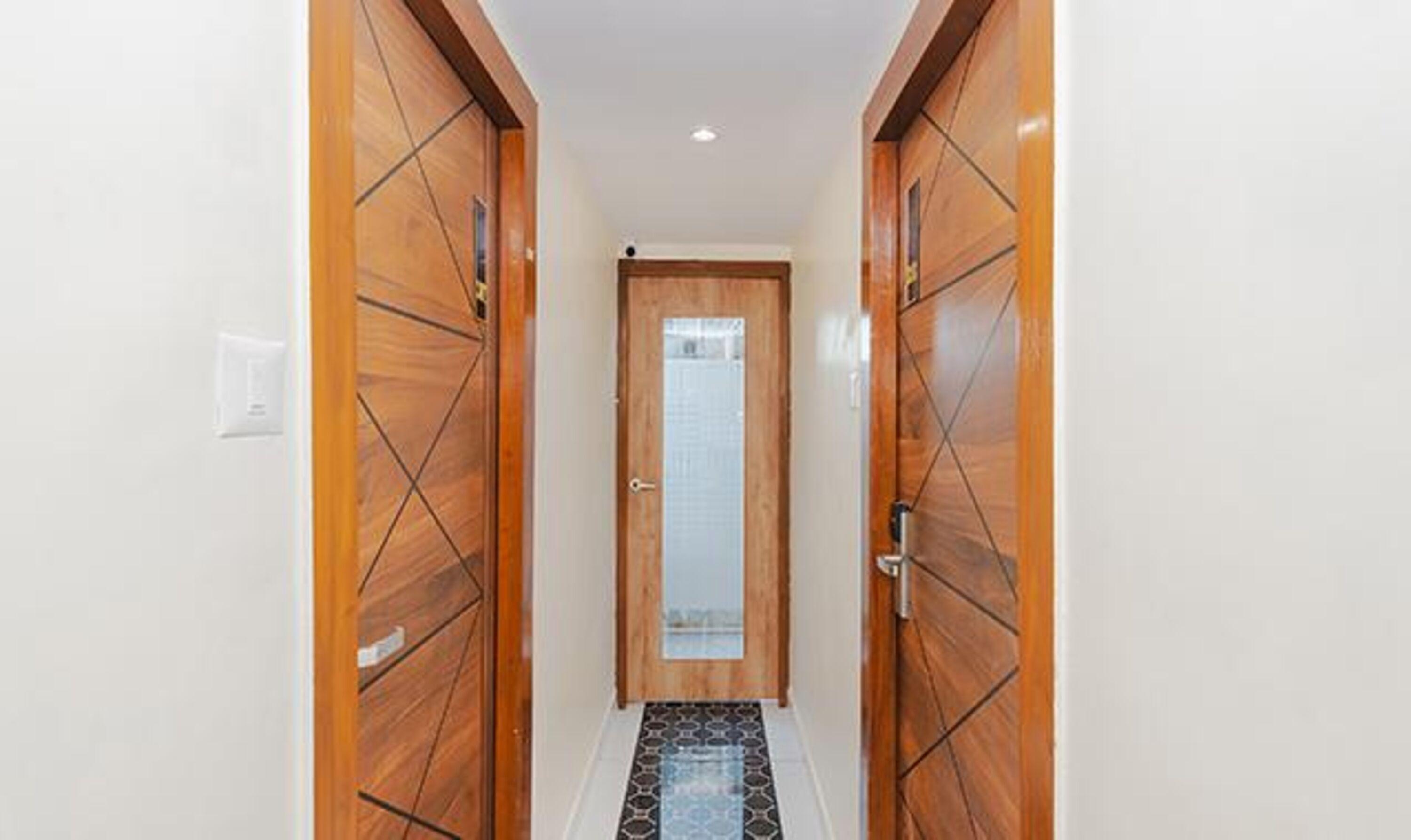 Hotel Airport Palace